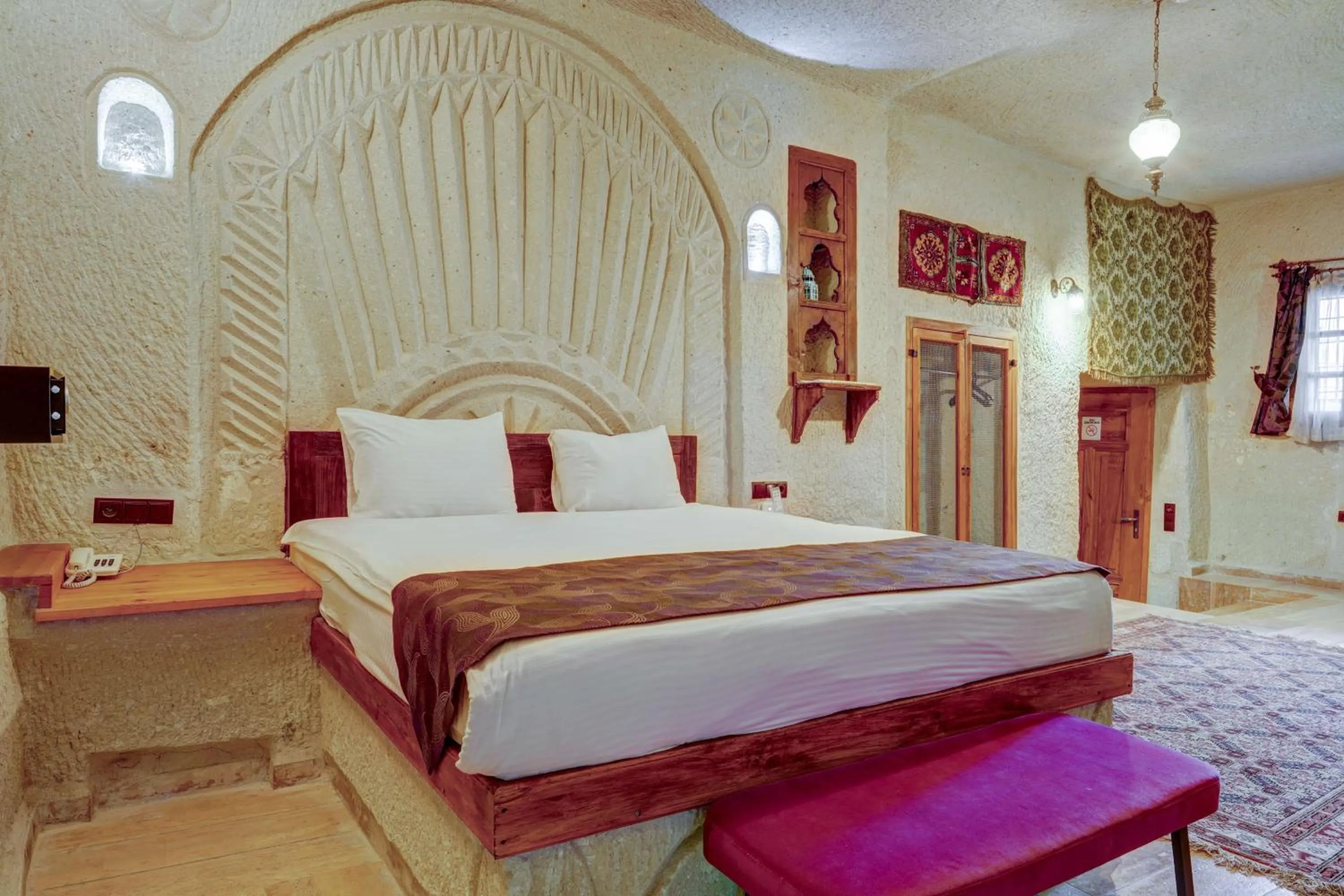 Bed in Avilla Cave Hotel