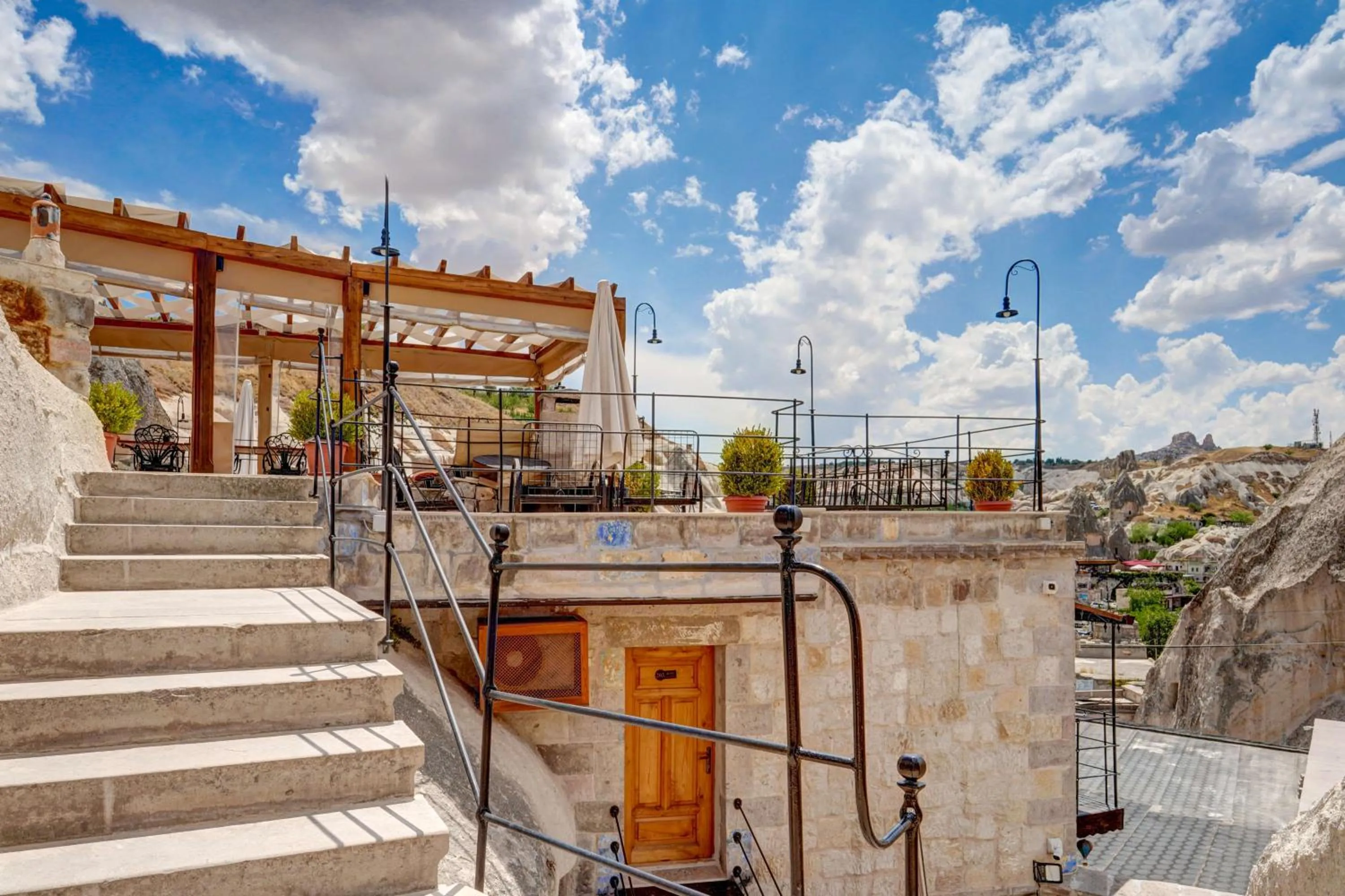 Day in Avilla Cave Hotel