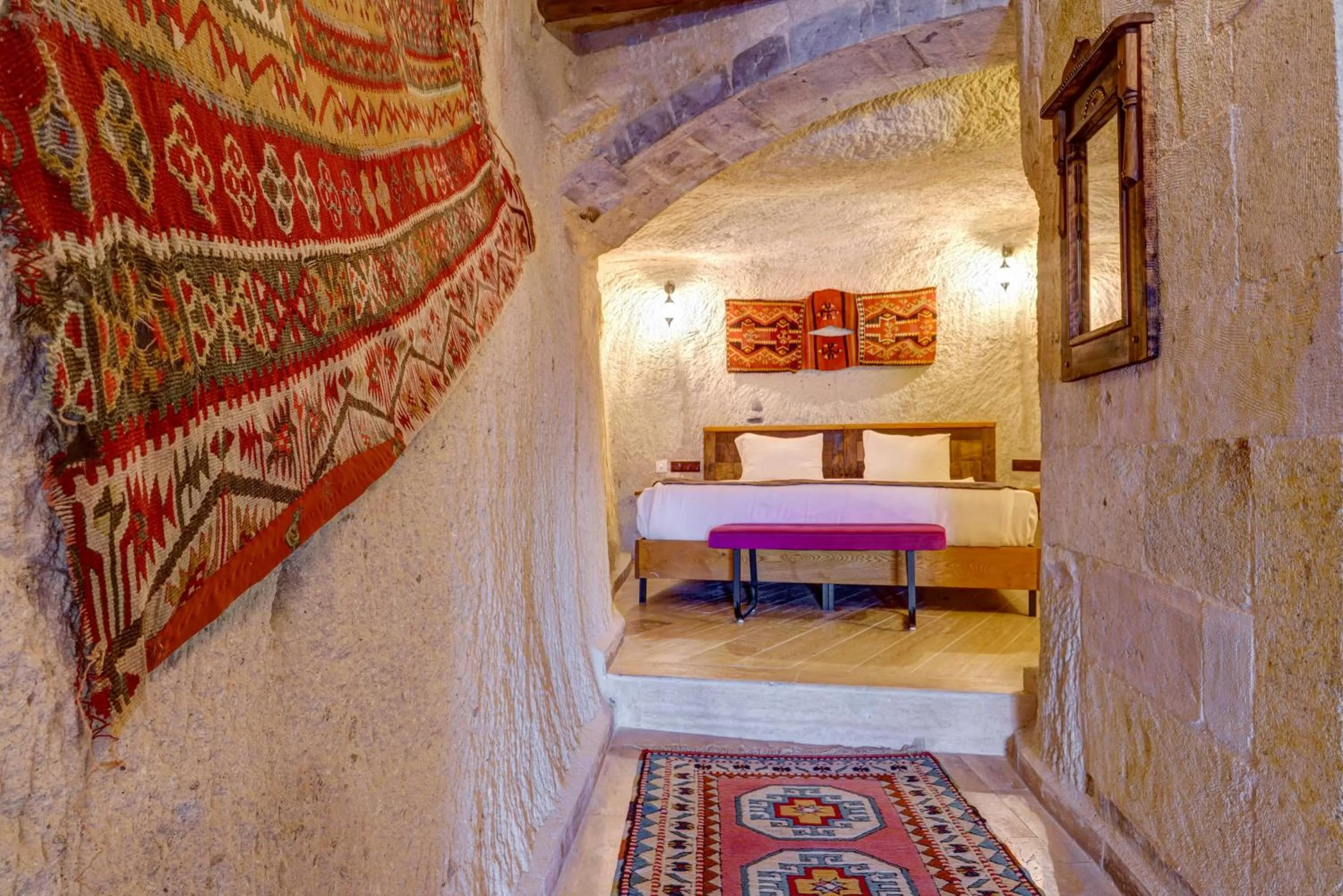 Decorative detail, Bed in Avilla Cave Hotel