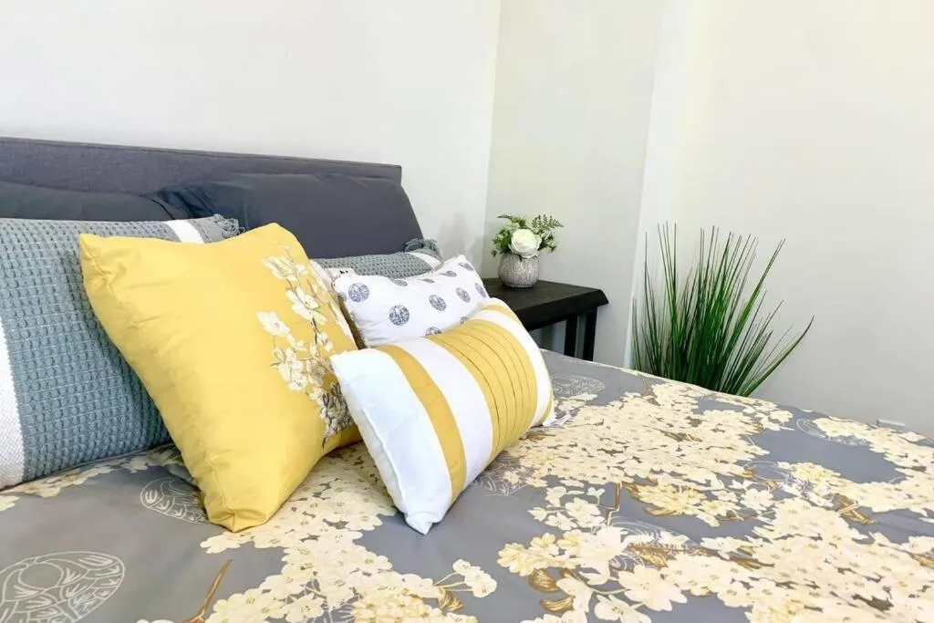 Bed in The Hennepin House- With Private Yard & Parking, Minutes From Falls & Casino by Niagara Hospitality