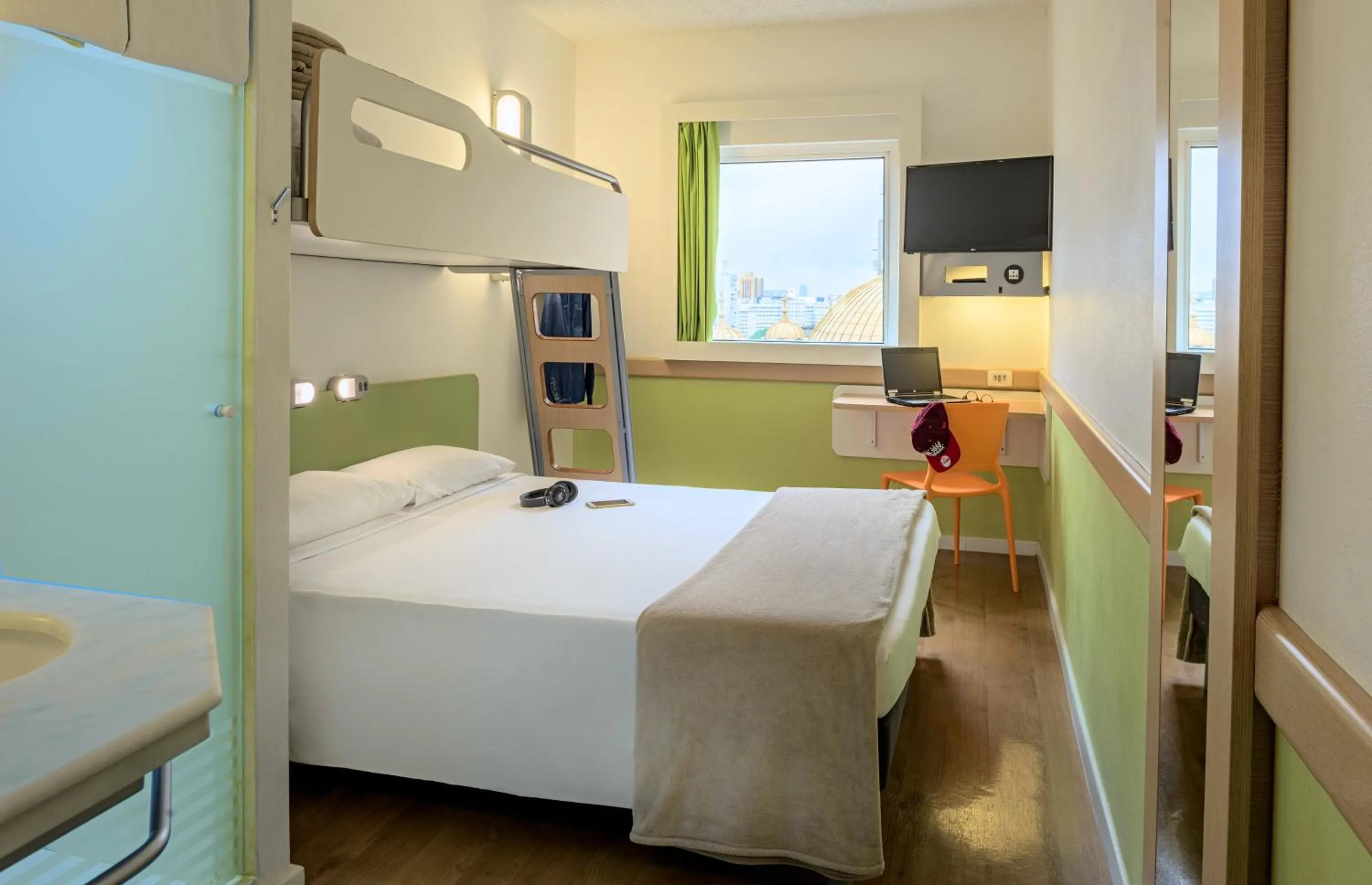 Bed in ibis budget Sao Paulo Paraiso