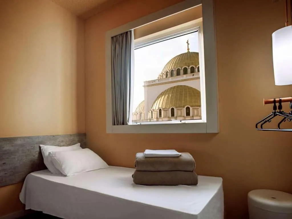 Bed in ibis budget Sao Paulo Paraiso