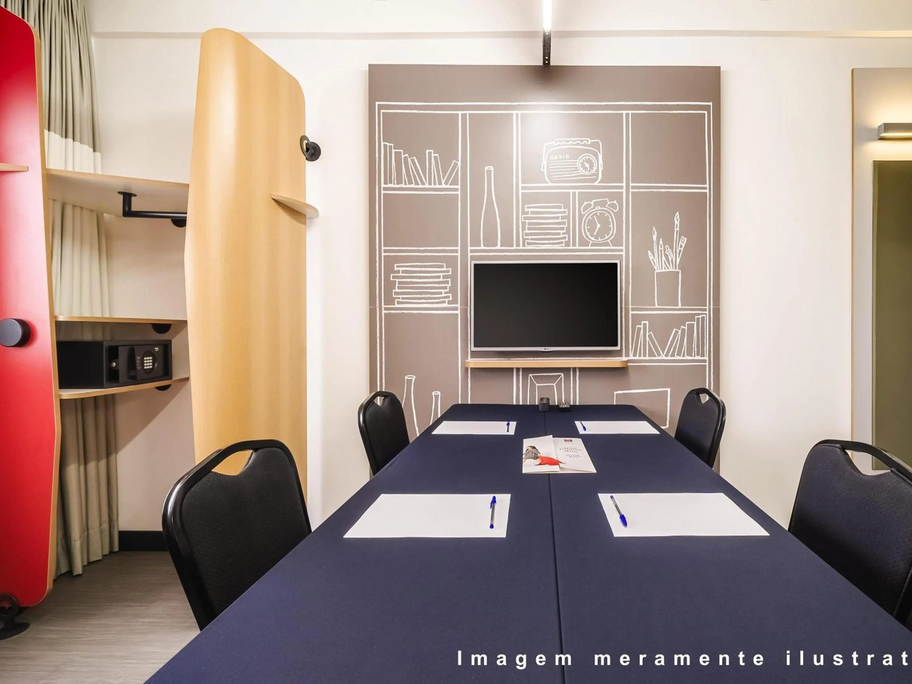 Bedroom in ibis Styles Curitiba Centro Civico