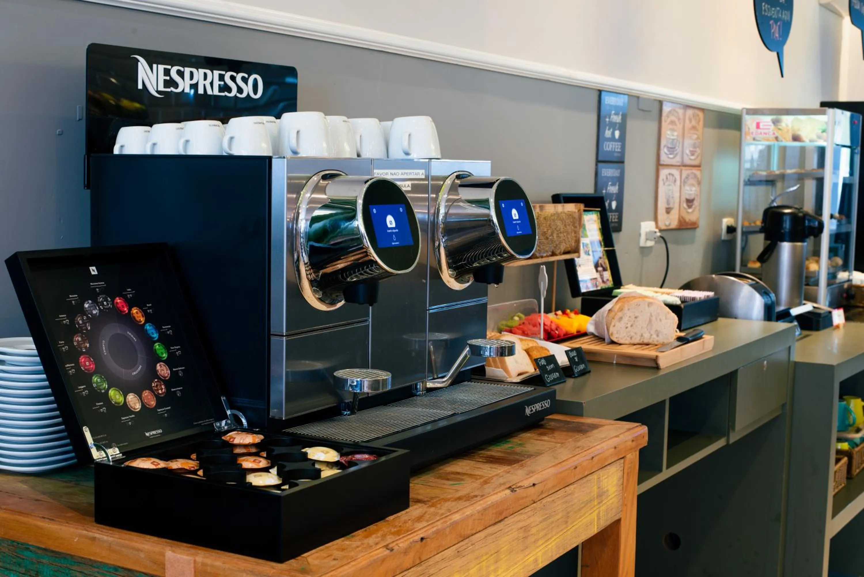 Breakfast in ibis Styles Curitiba Centro Civico