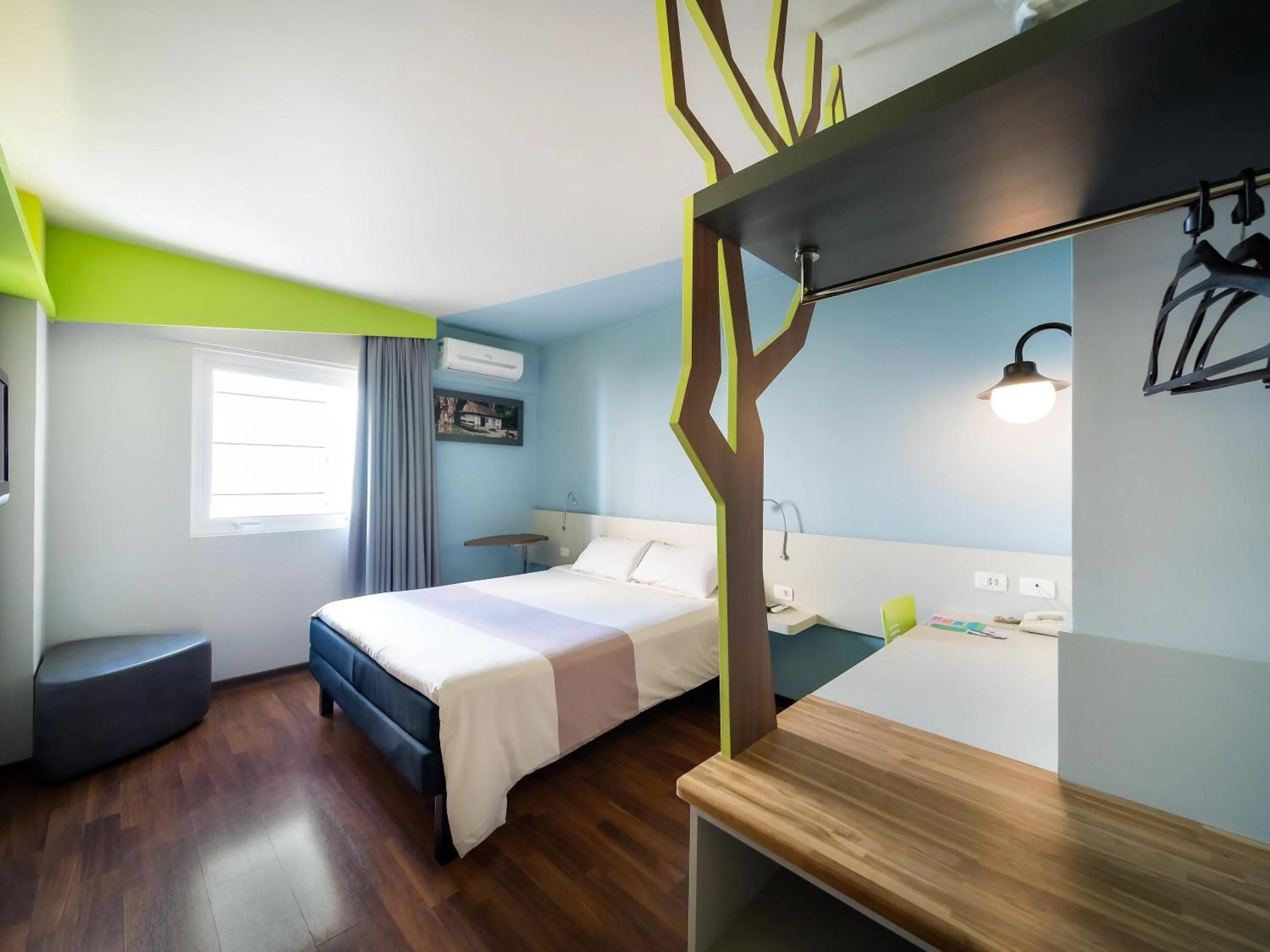 Bedroom, Bed in ibis Styles Curitiba Centro Civico