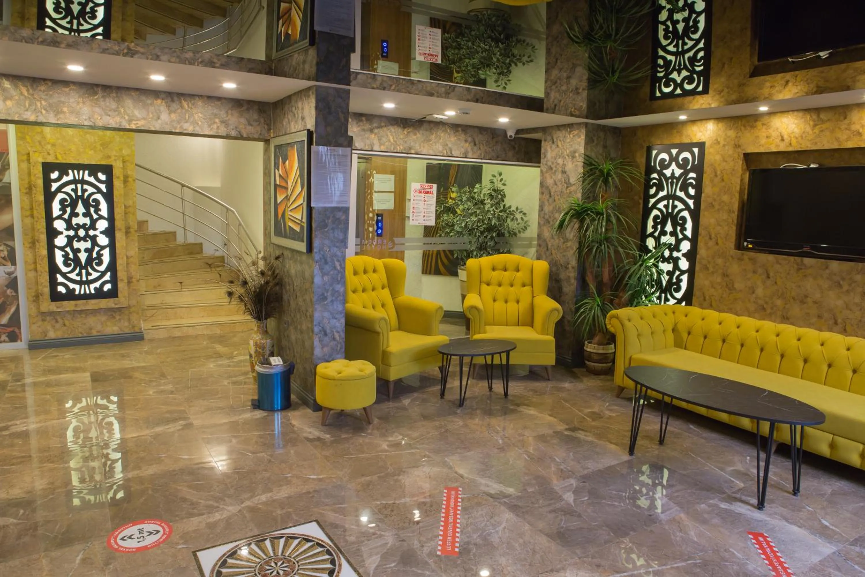 Lobby or reception in ERDEM HOTEL