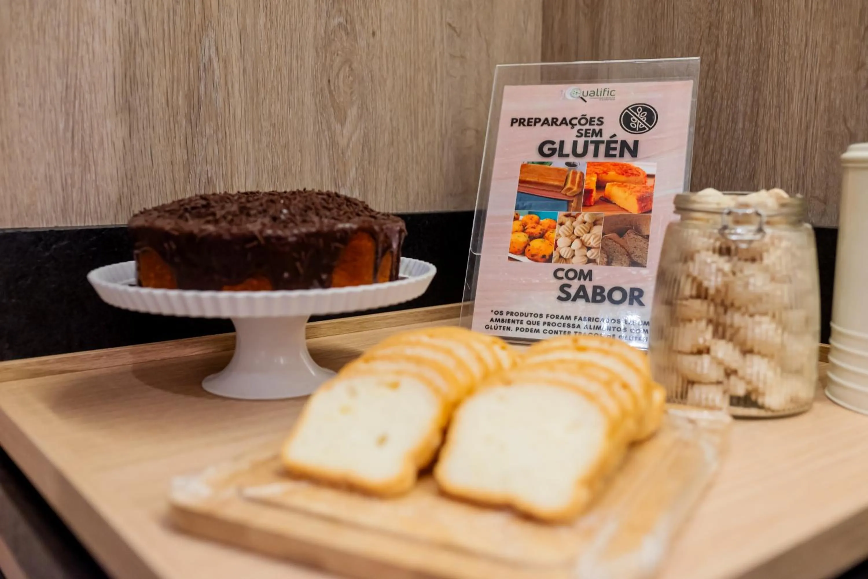 Restaurant/places to eat in Ibis Florianopolis