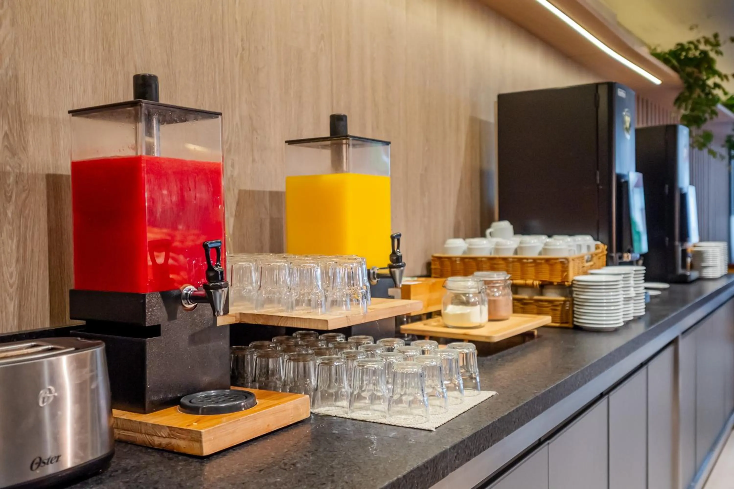 Buffet breakfast in Ibis Florianopolis