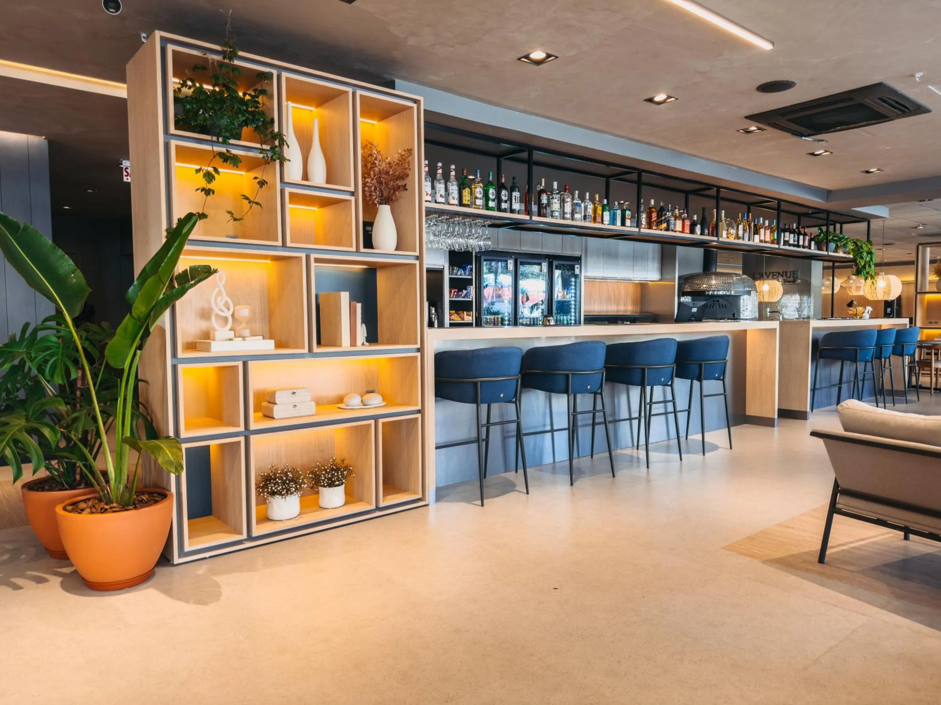 Lounge or bar in Ibis Florianopolis