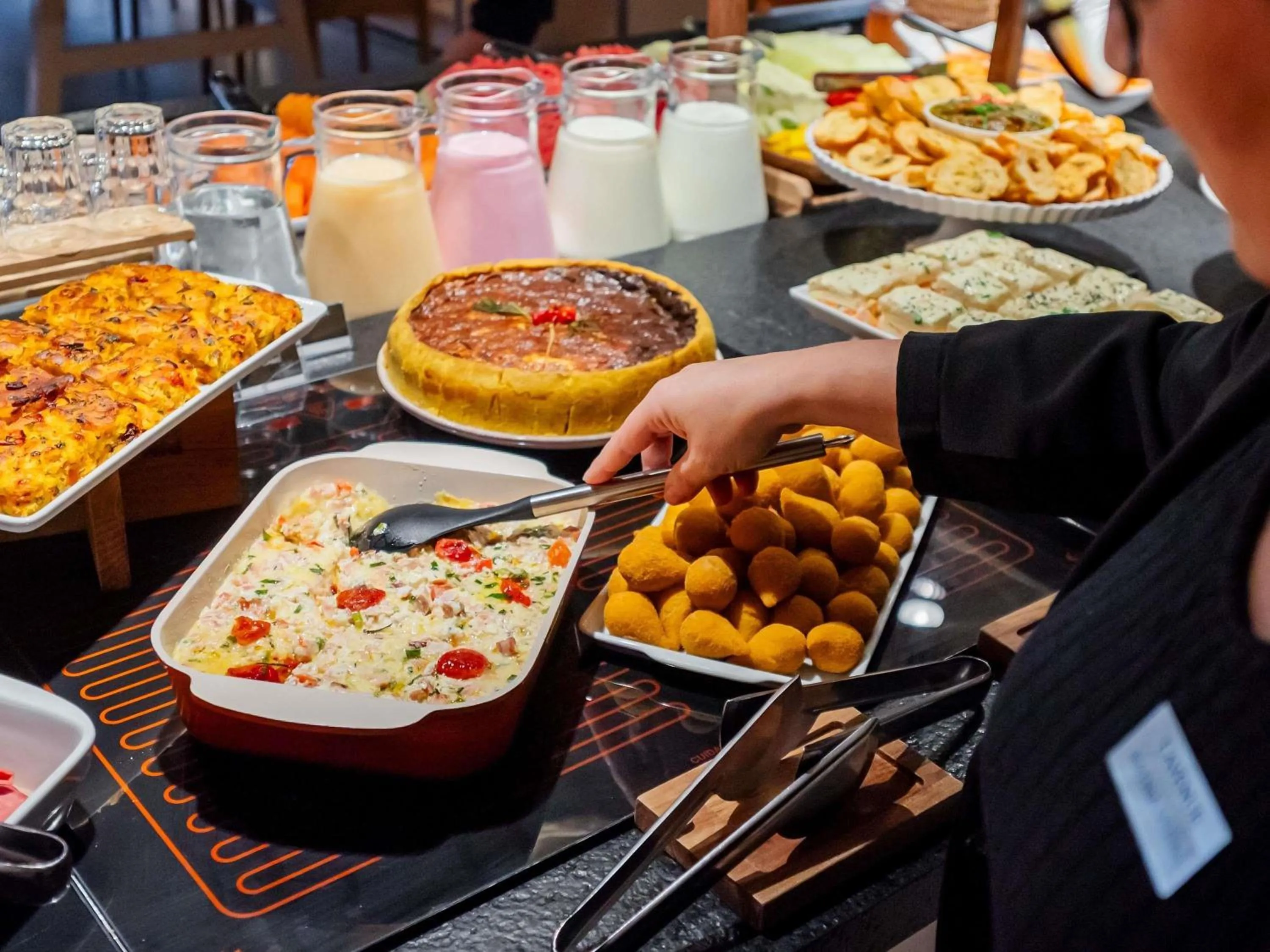 Restaurant/places to eat in Ibis Florianopolis