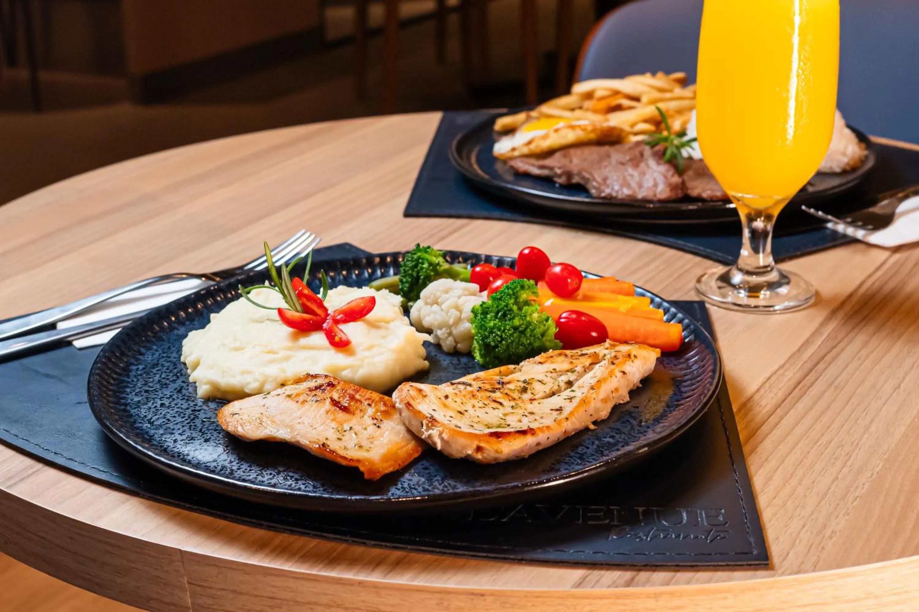 Food and drinks in Ibis Florianopolis