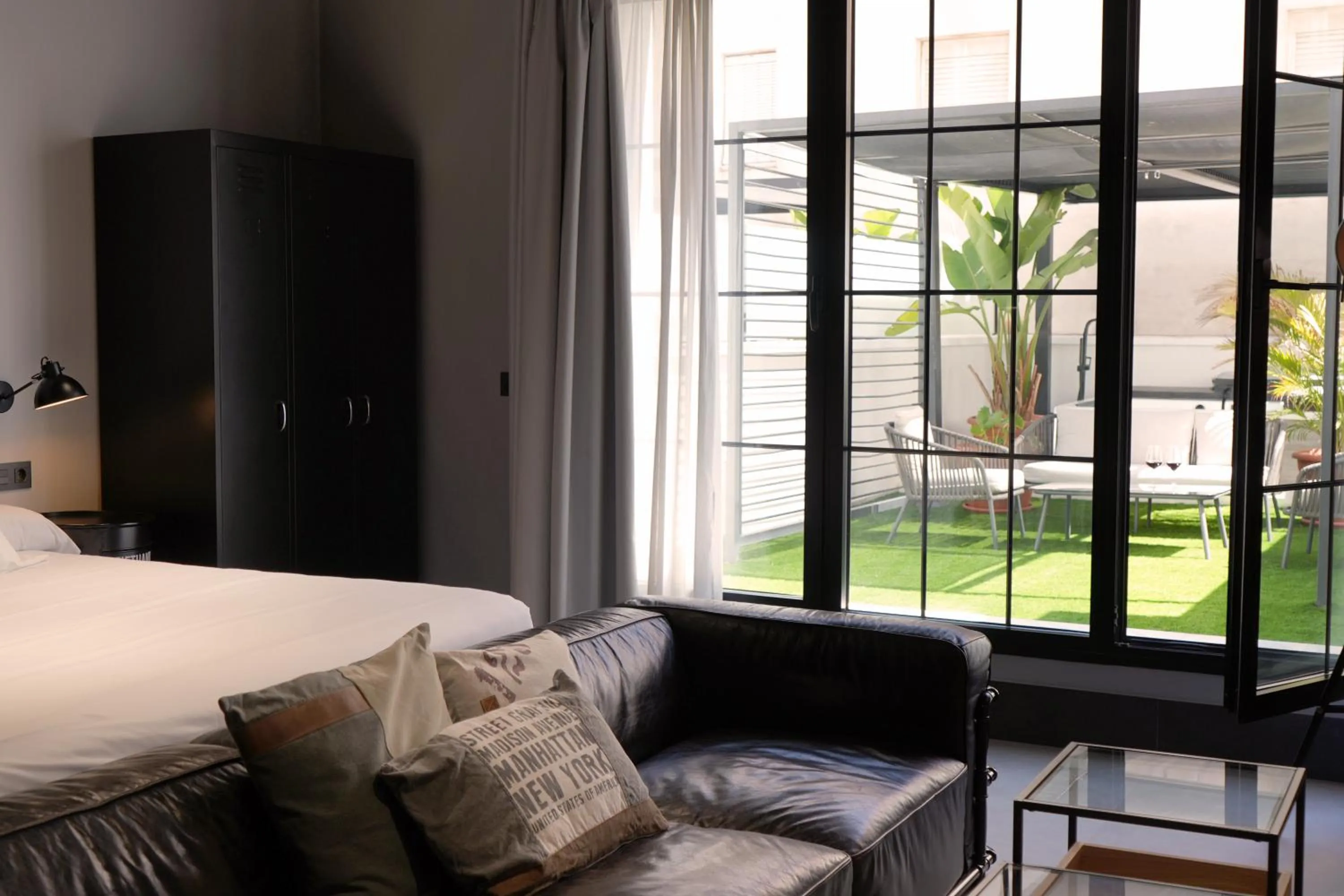 Bed in HO Paseo de Almería 9 By Olivencia