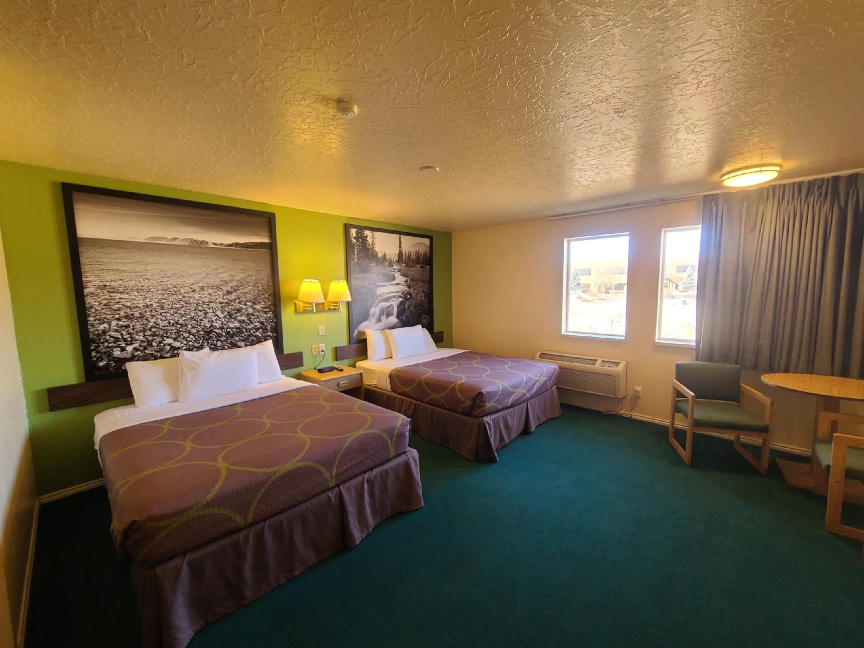 Bed in Horizon Hotel