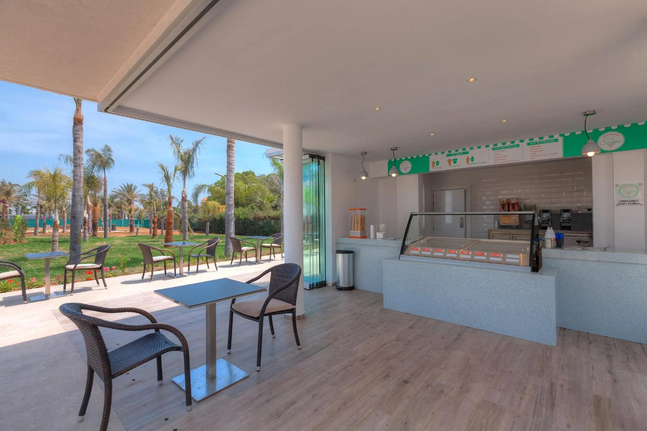 Restaurant/places to eat in Olympic Lagoon Resort Ayia Napa