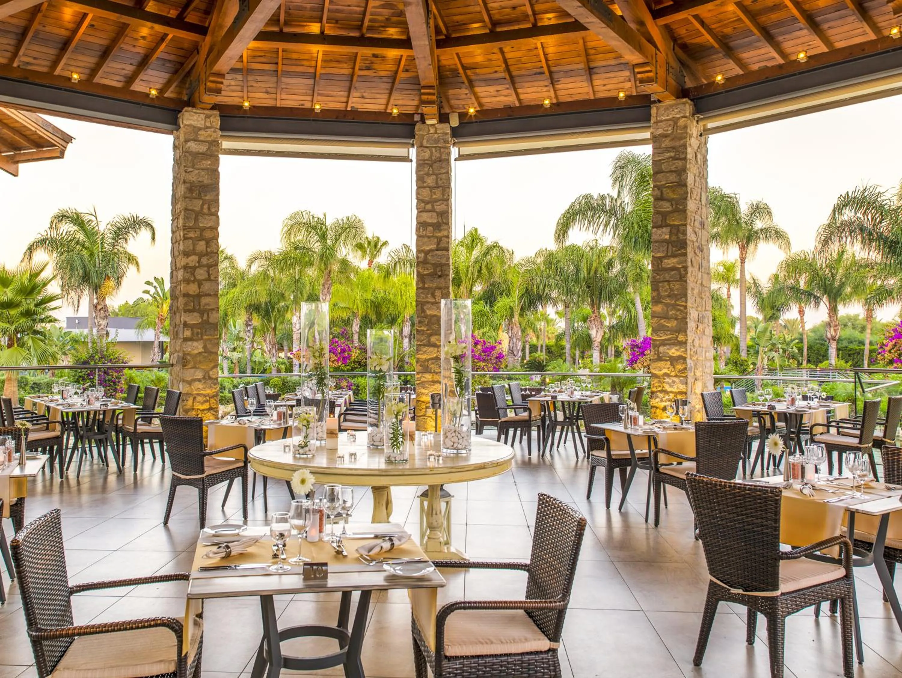 Restaurant/places to eat in Olympic Lagoon Resort Ayia Napa