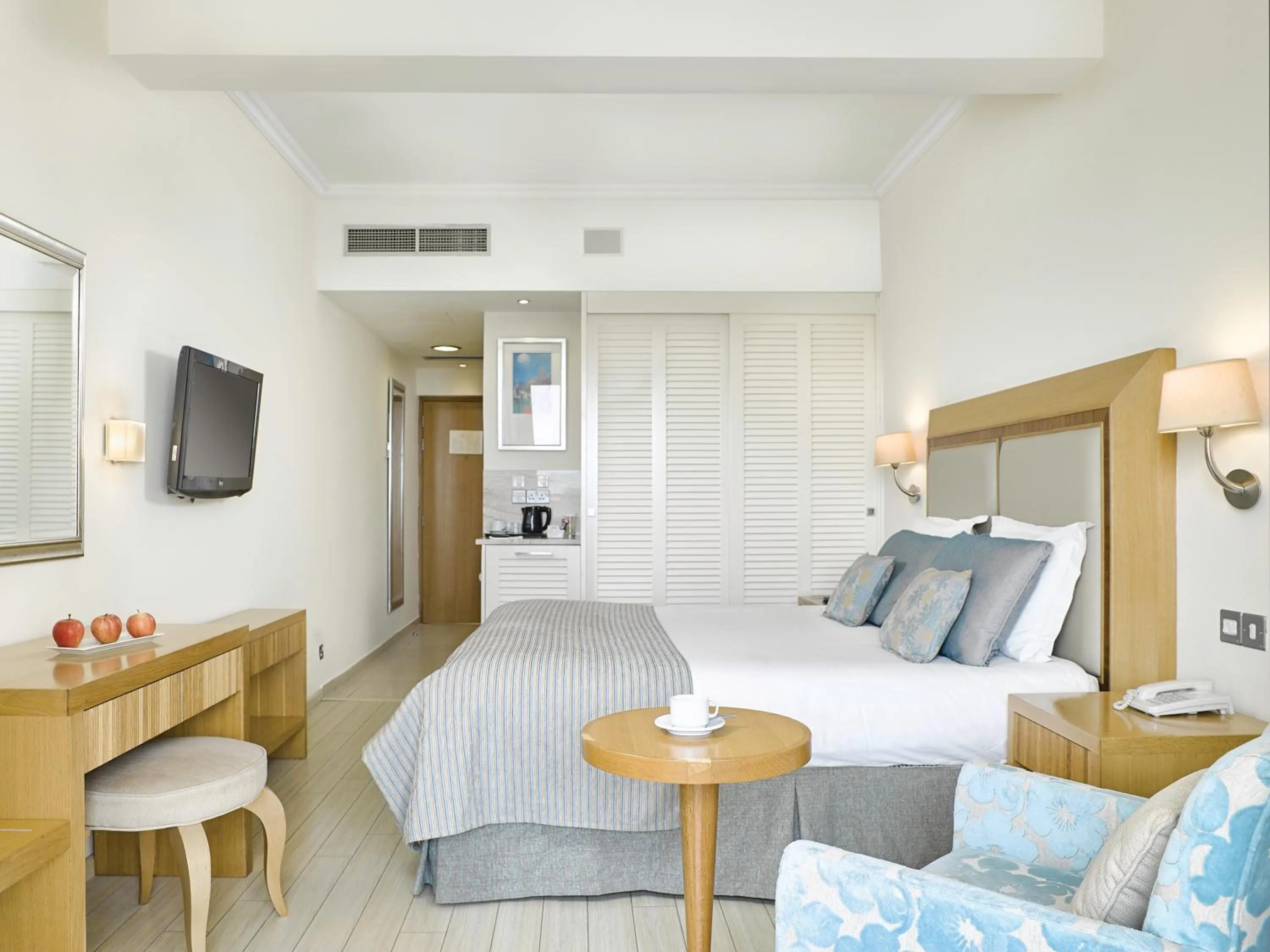 Olympic Bay Superior Room with Sea View  (18+ years old) in Olympic Lagoon Resort Ayia Napa