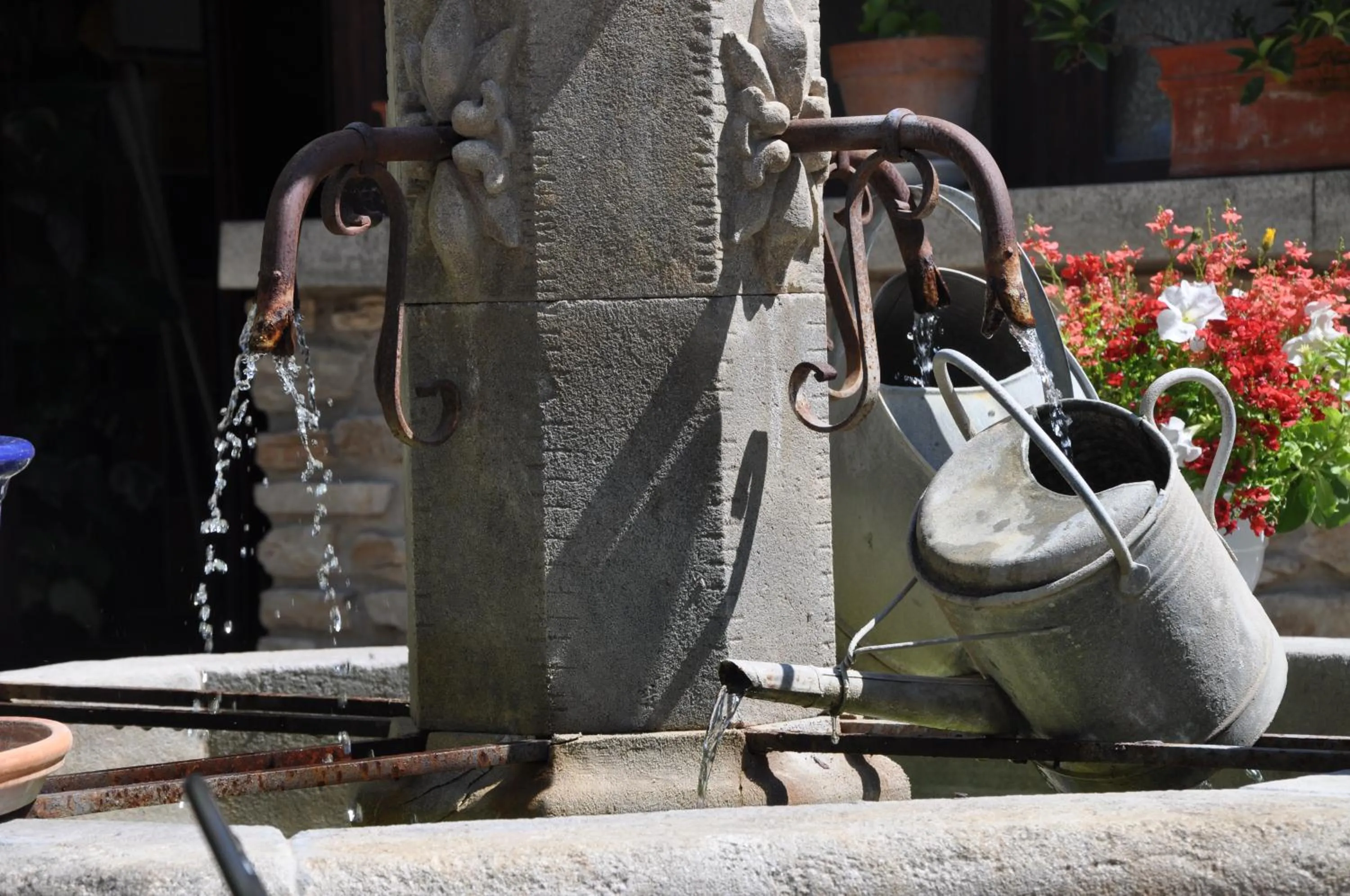 Property building in La Figuiere Fontaine de Vaucluse