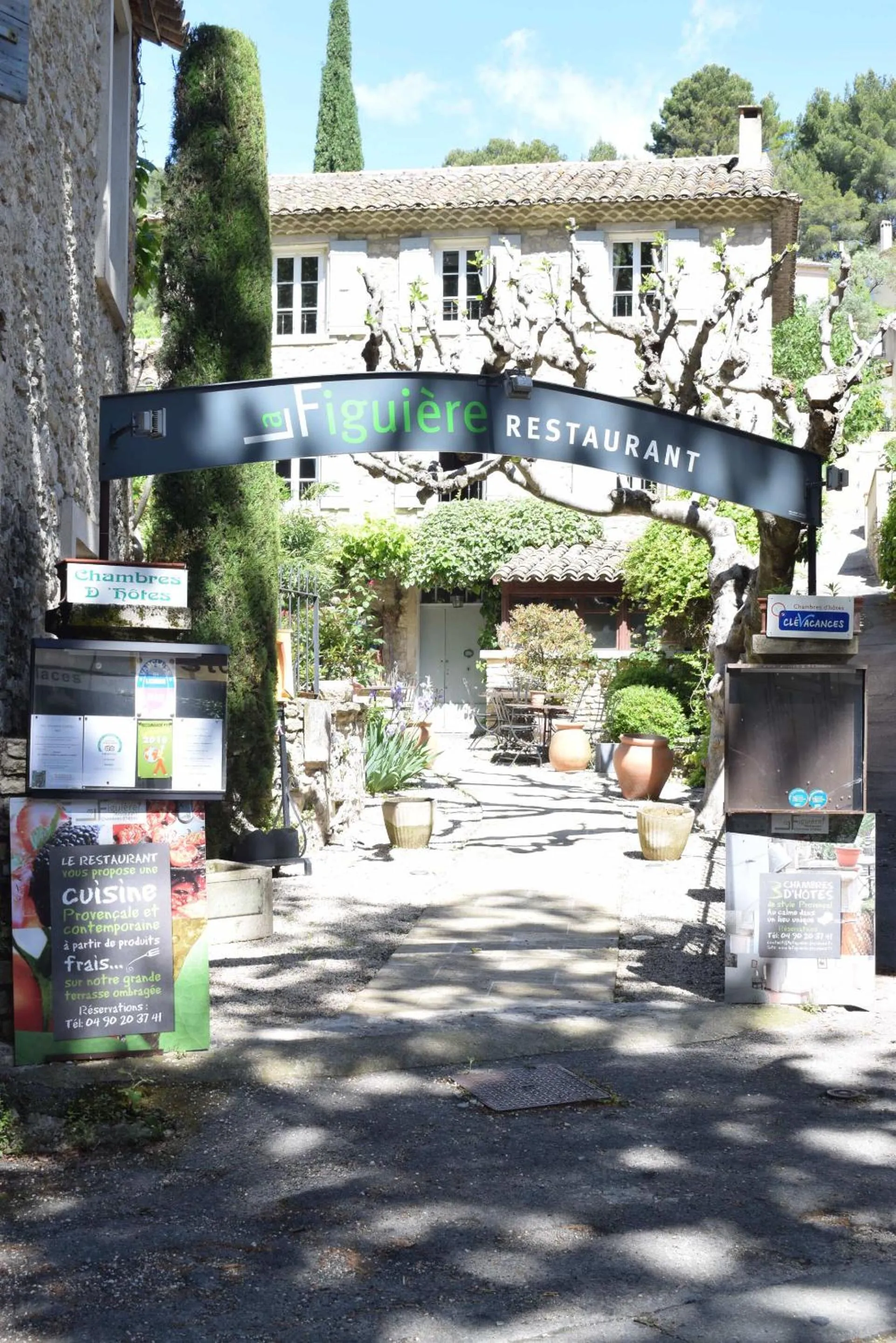 Property building in La Figuiere Fontaine de Vaucluse