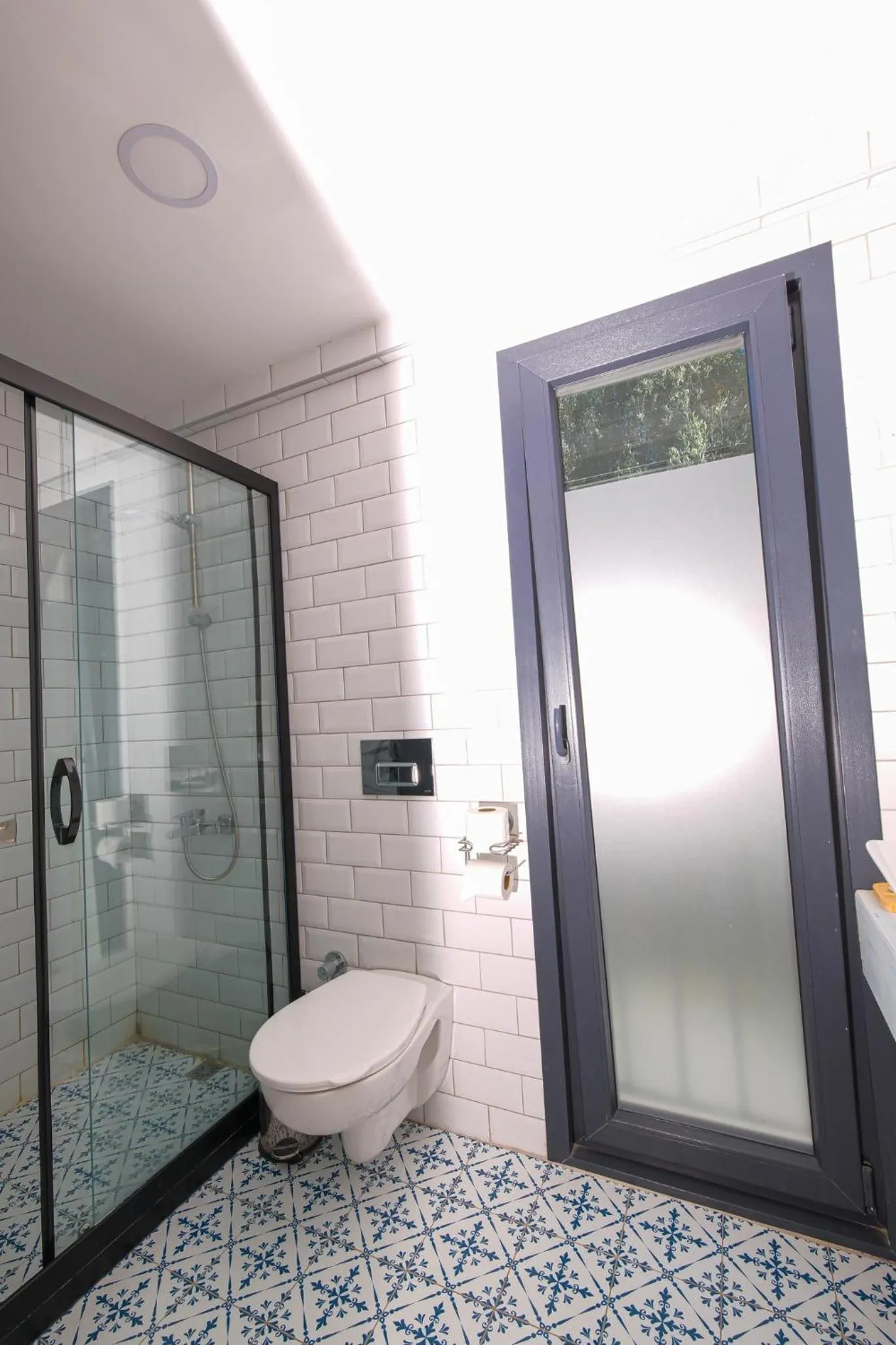 Toilet in Kybele Alaçatı