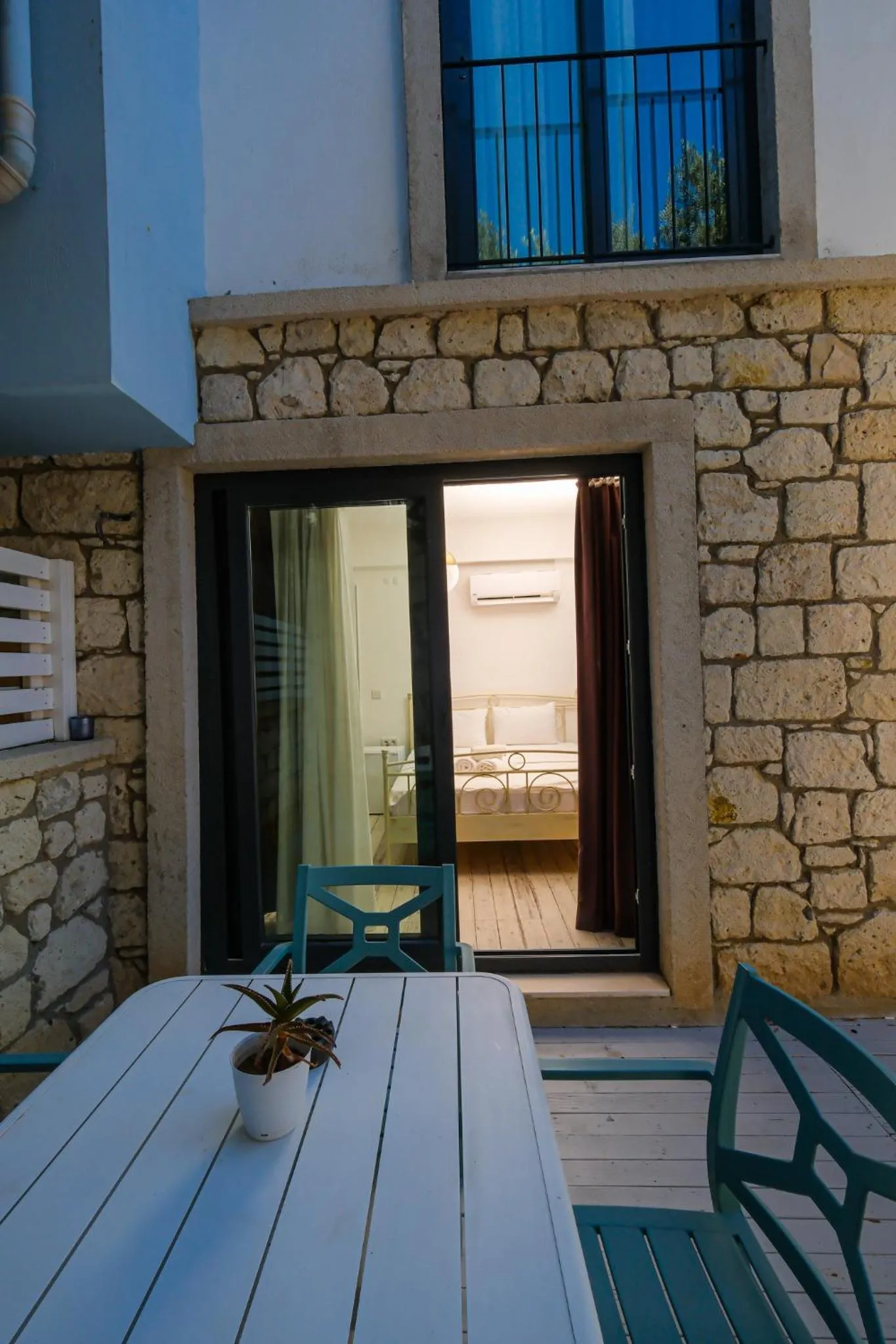 Garden in Kybele Alaçatı