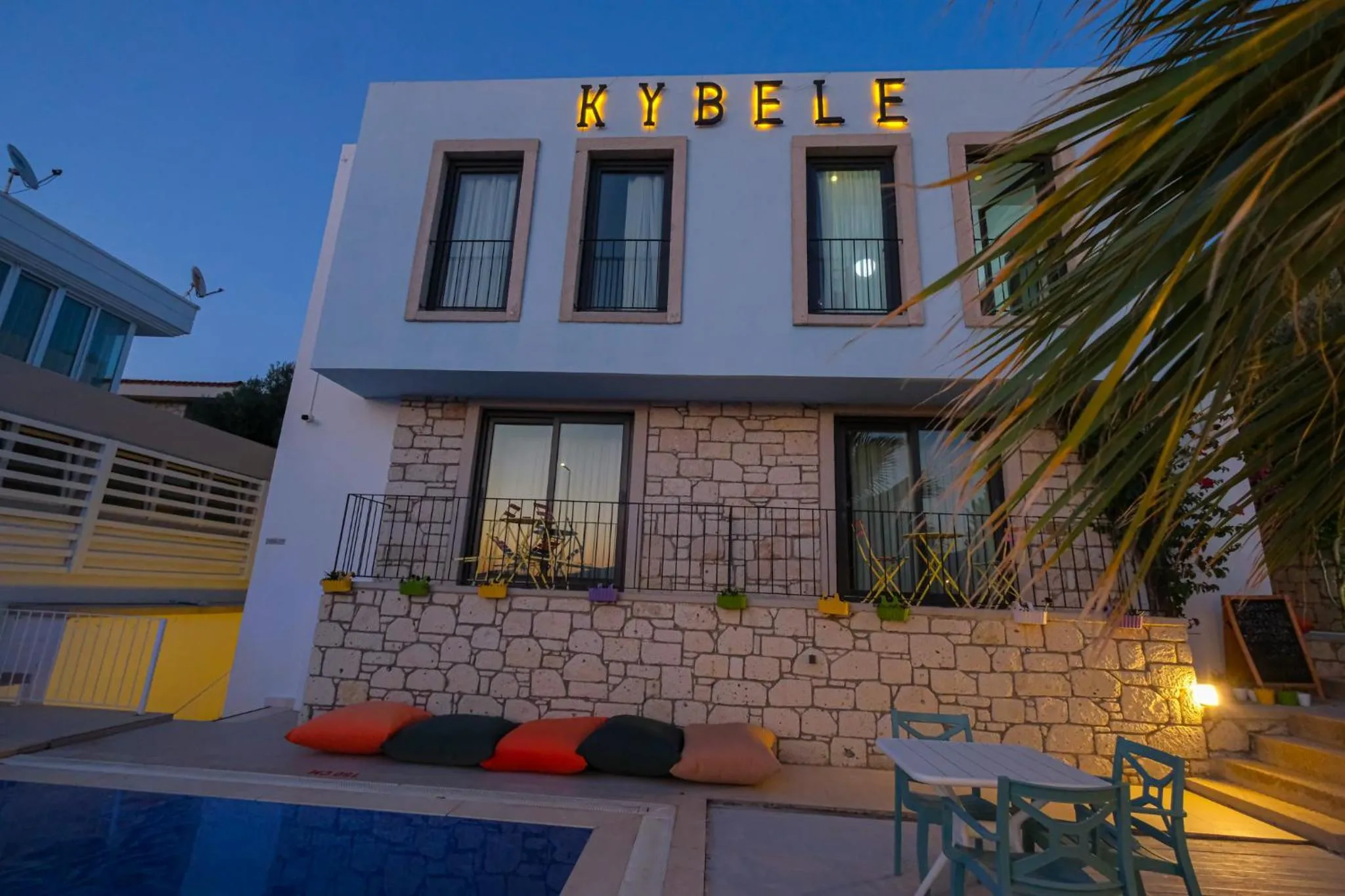 Property building in Kybele Alaçatı