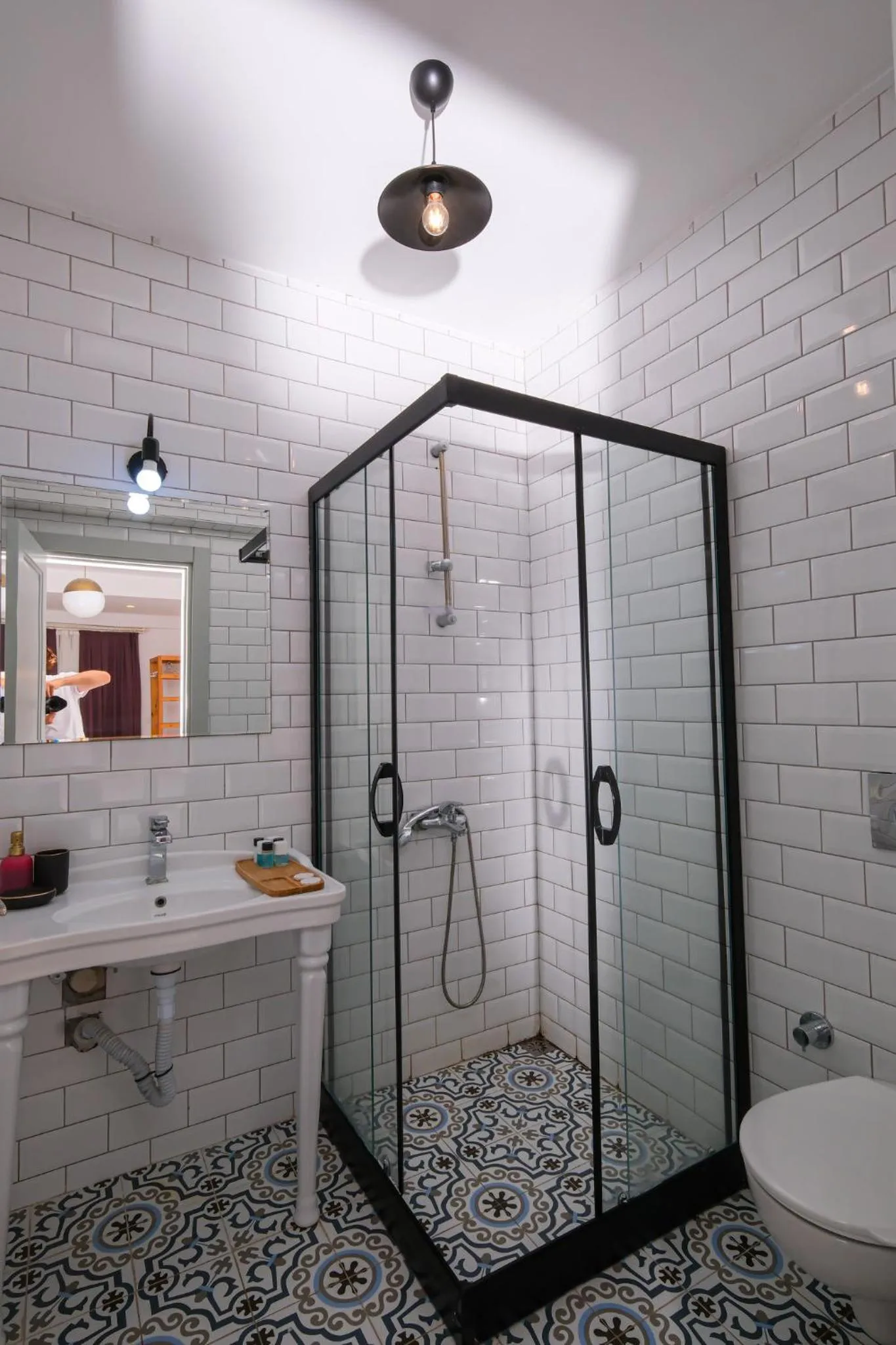 Shower in Kybele Alaçatı