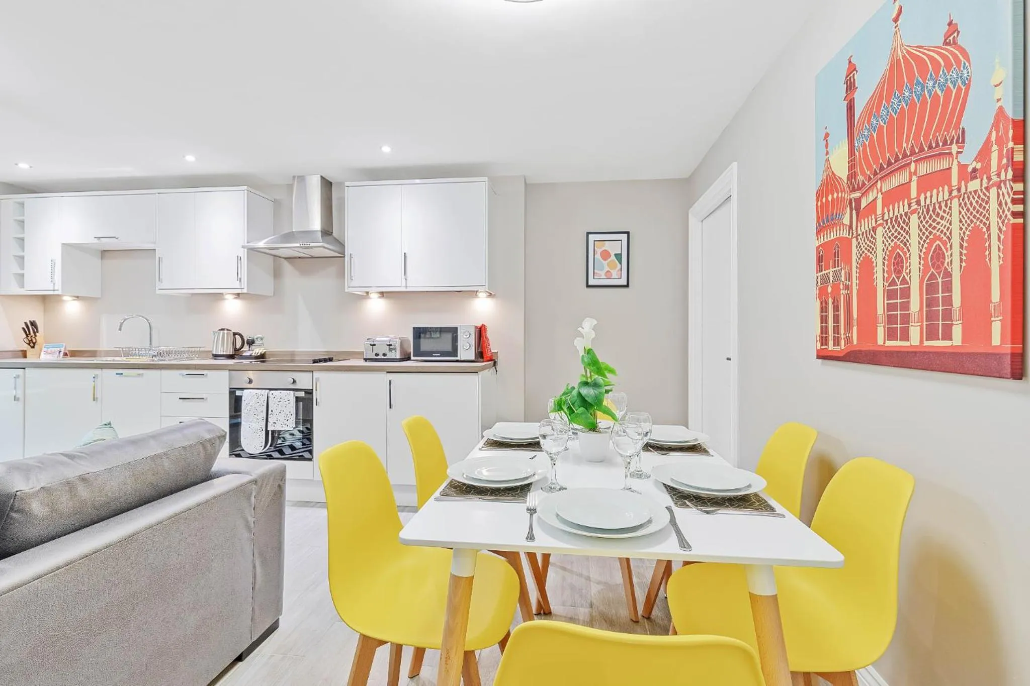 Kitchen or kitchenette in Ocean Walk - By My Getaways - Free Parking