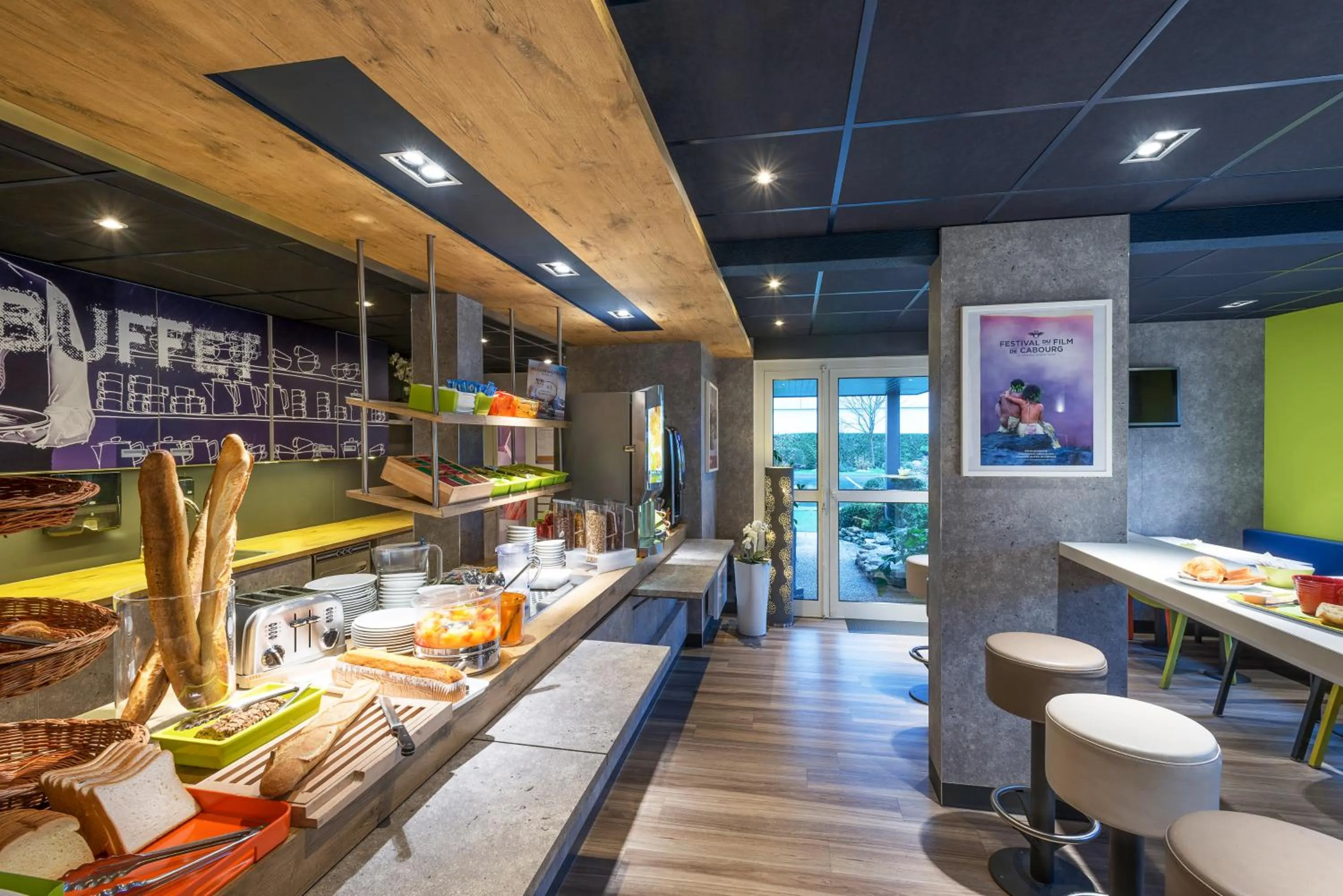 Breakfast in ibis budget Cabourg Dives sur Mer