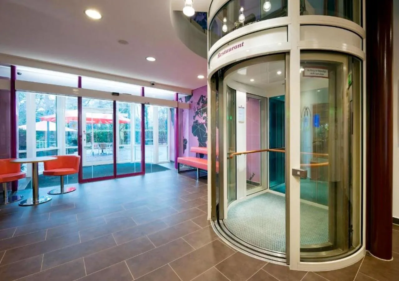 Facade/entrance in Hotel Hannover-Garbsen