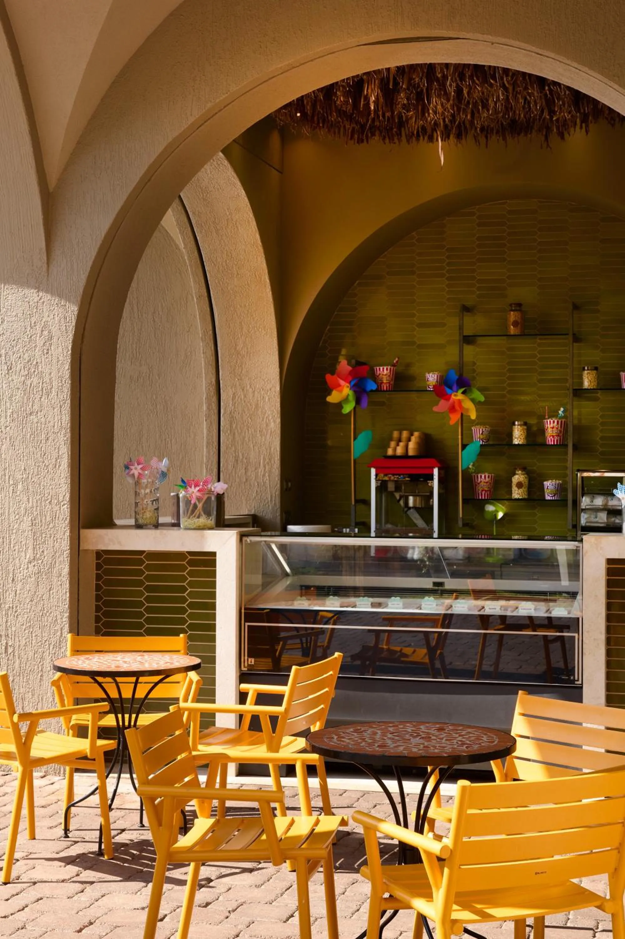 Restaurant/places to eat in Atlantica Aegean Blue