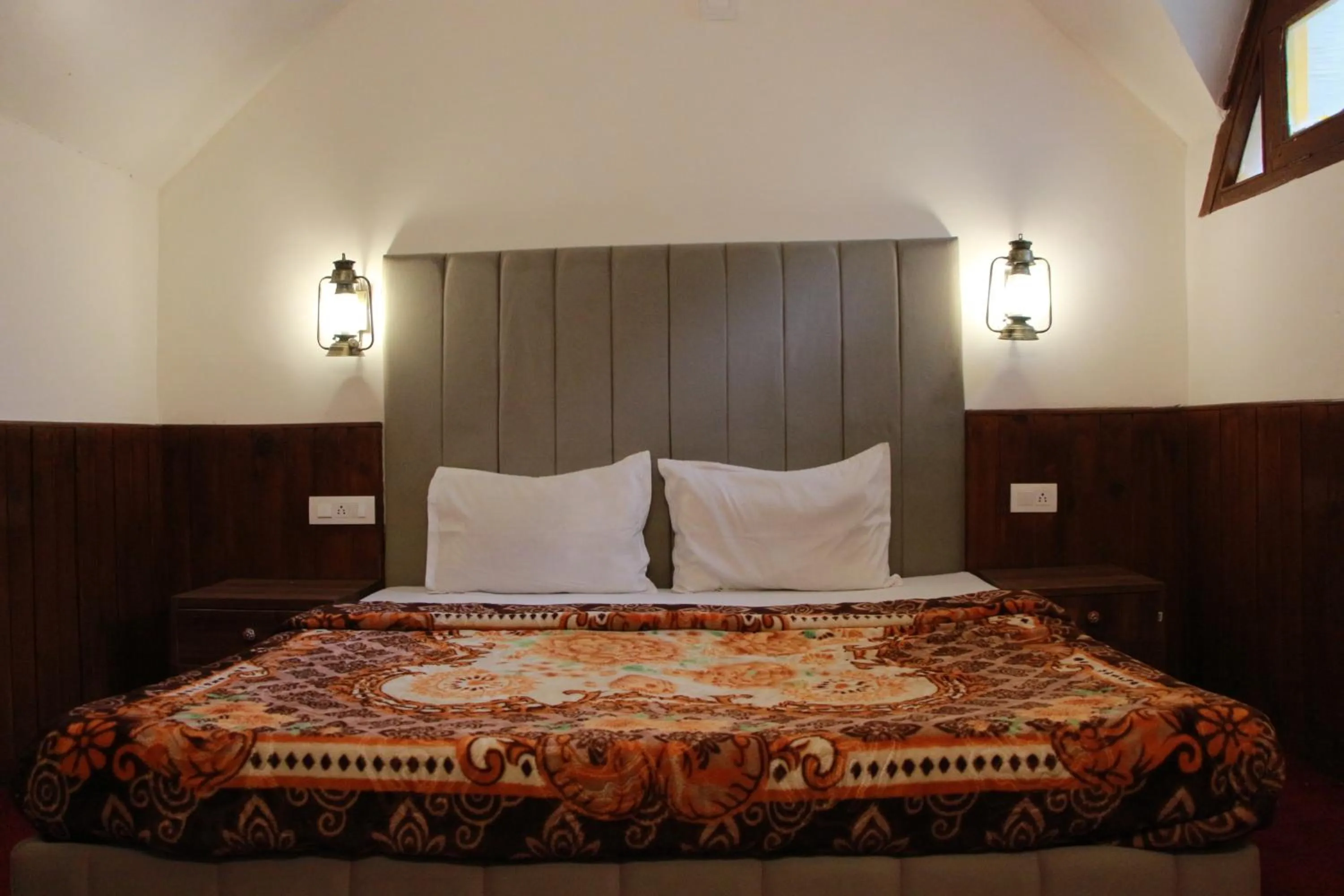 Bed in The Village Manali- Café, Bar & Bistro