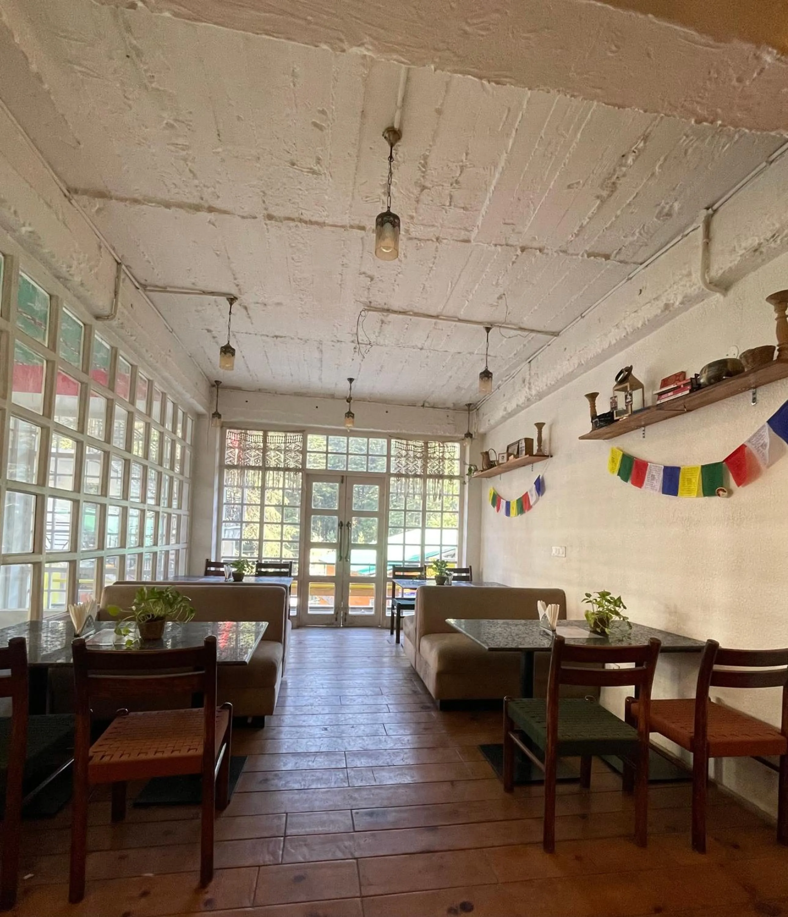 Restaurant/places to eat in The Village Manali- Café, Bar & Bistro