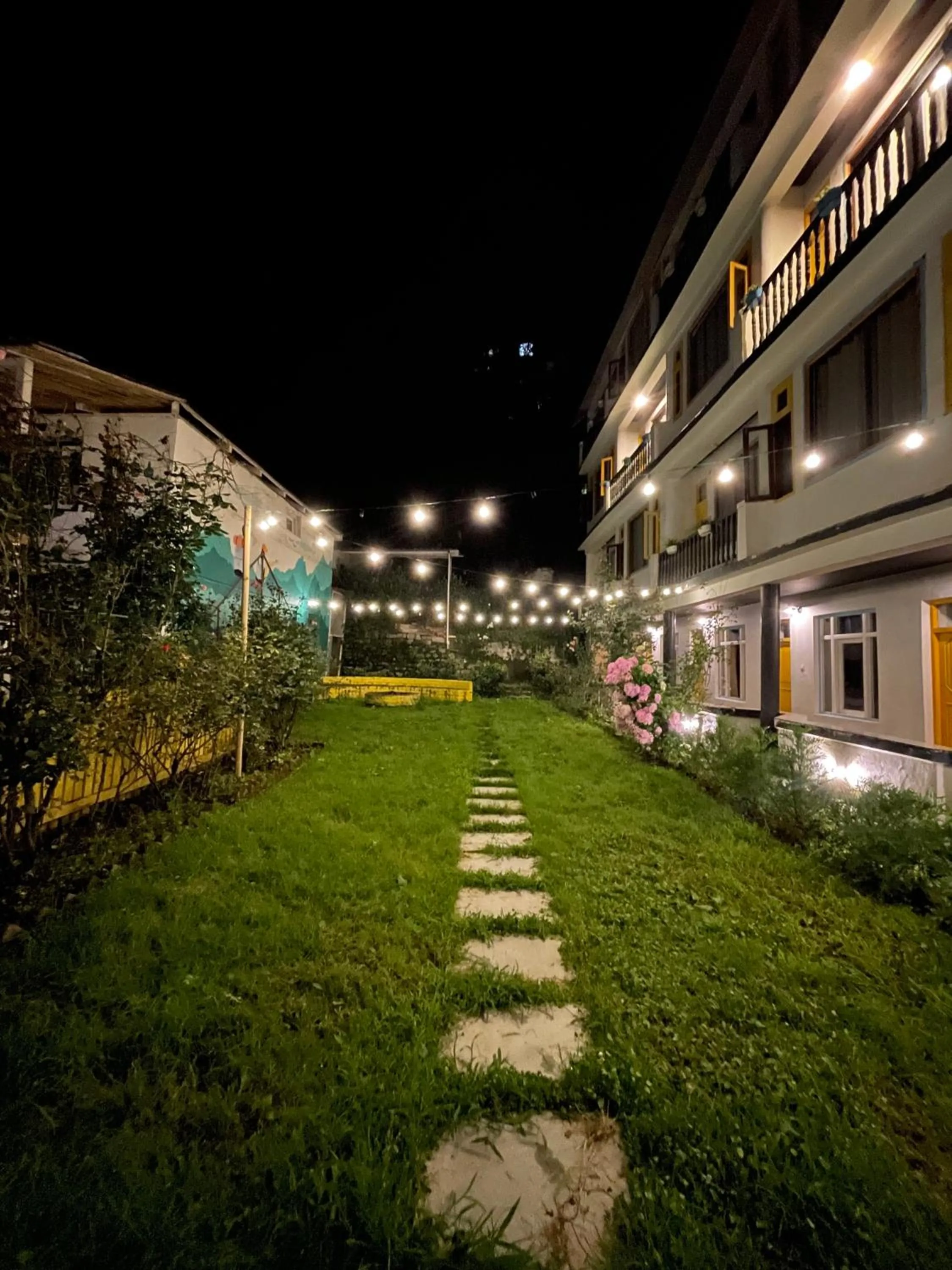 The Village Manali- Café, Bar & Bistro