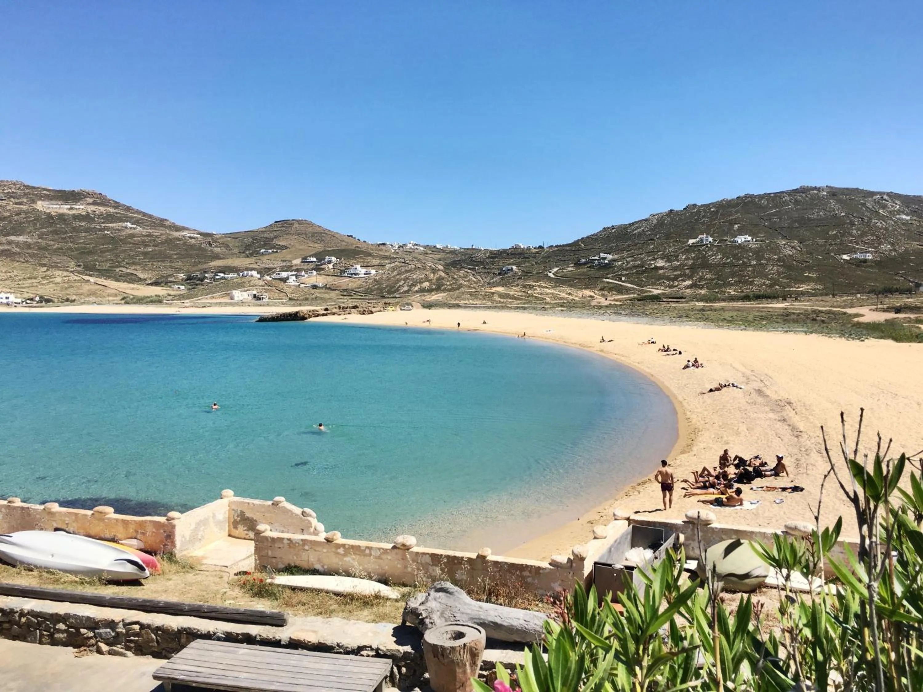 Beach in Amarelo Suites
