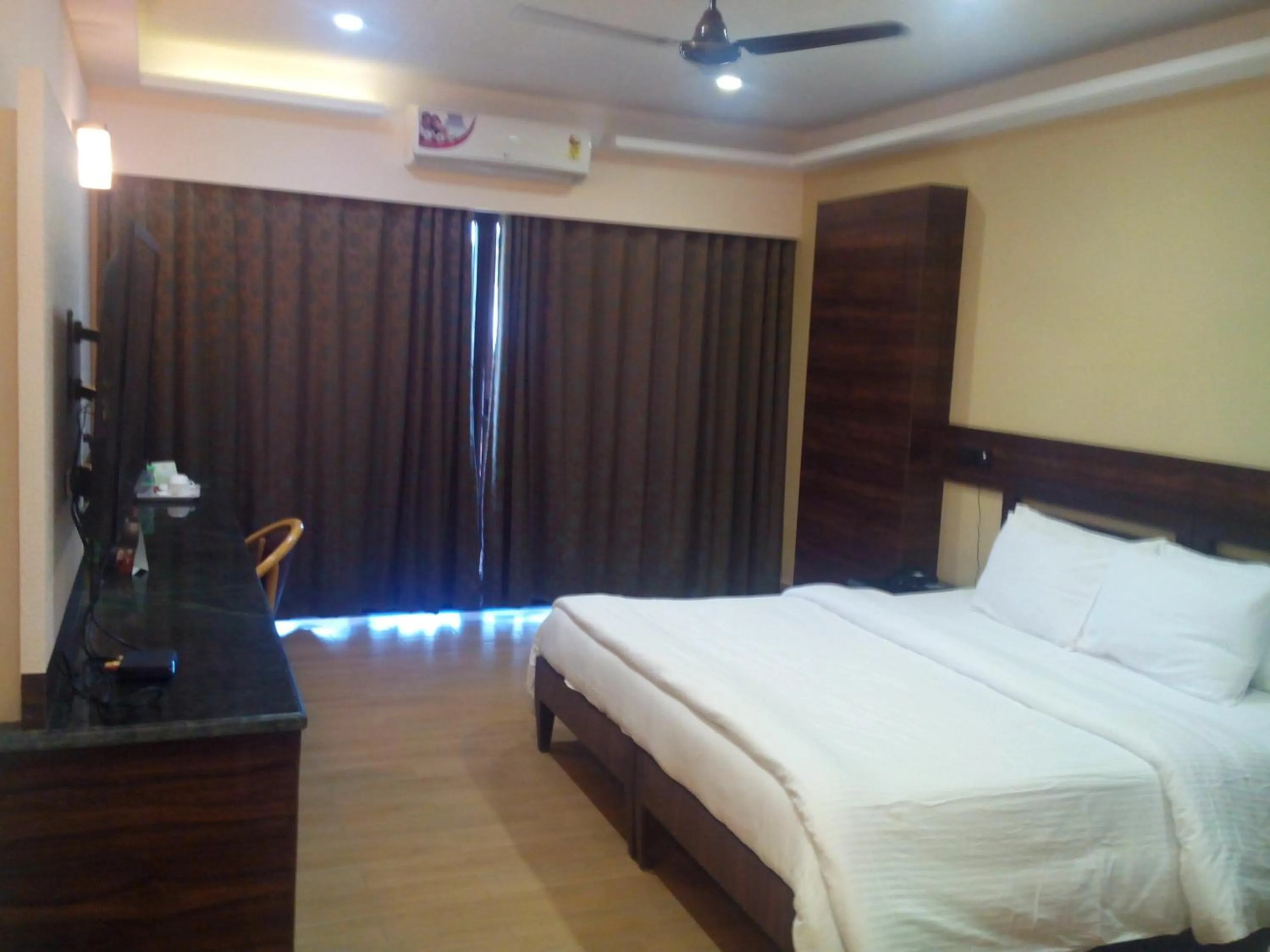 Bed in Upper Deck Resort - Stay and Relax at the Highest Peak Lonavala