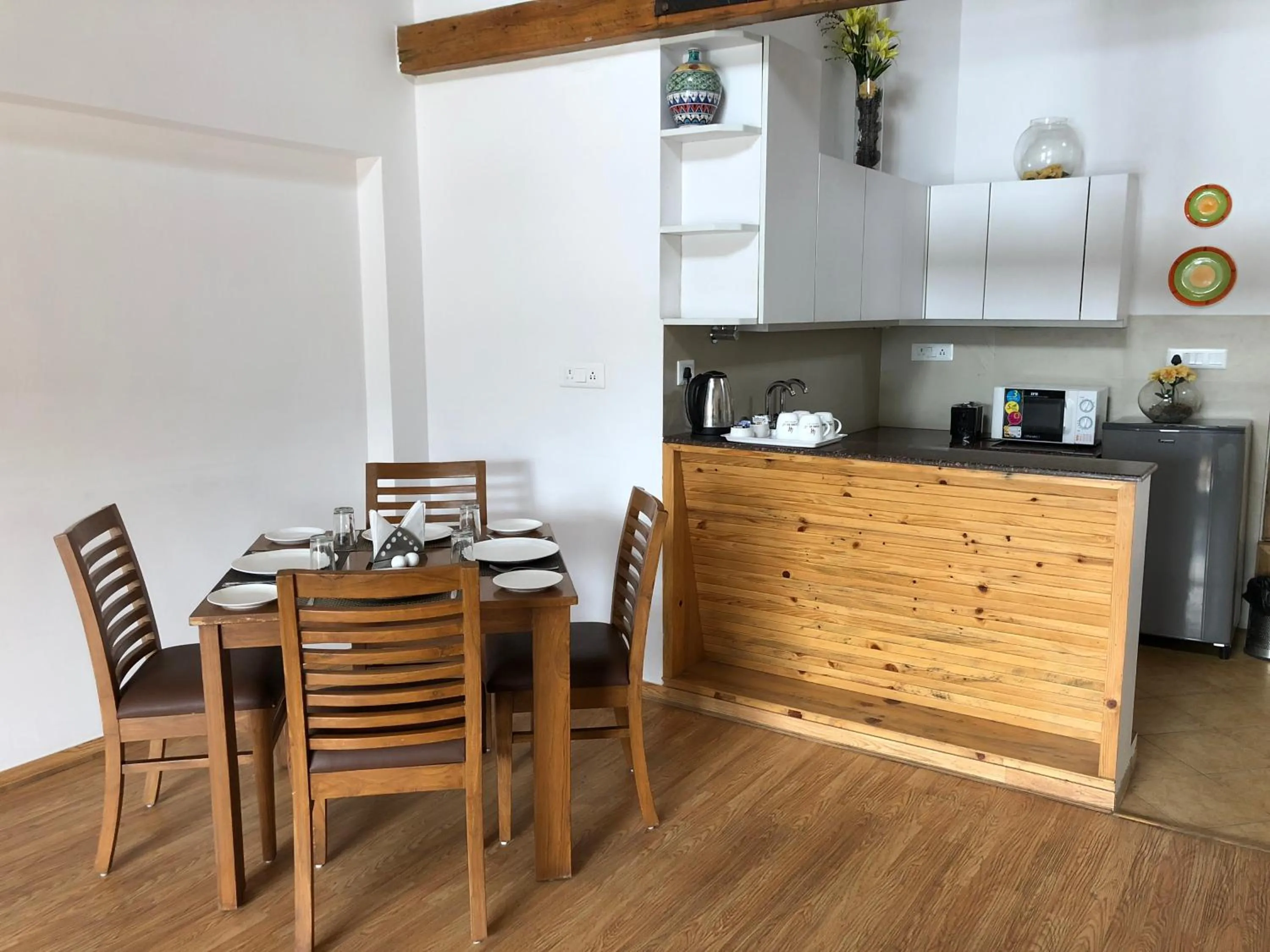 Coffee/tea facilities in The Pinewood, Nainital by Leisure Hotels