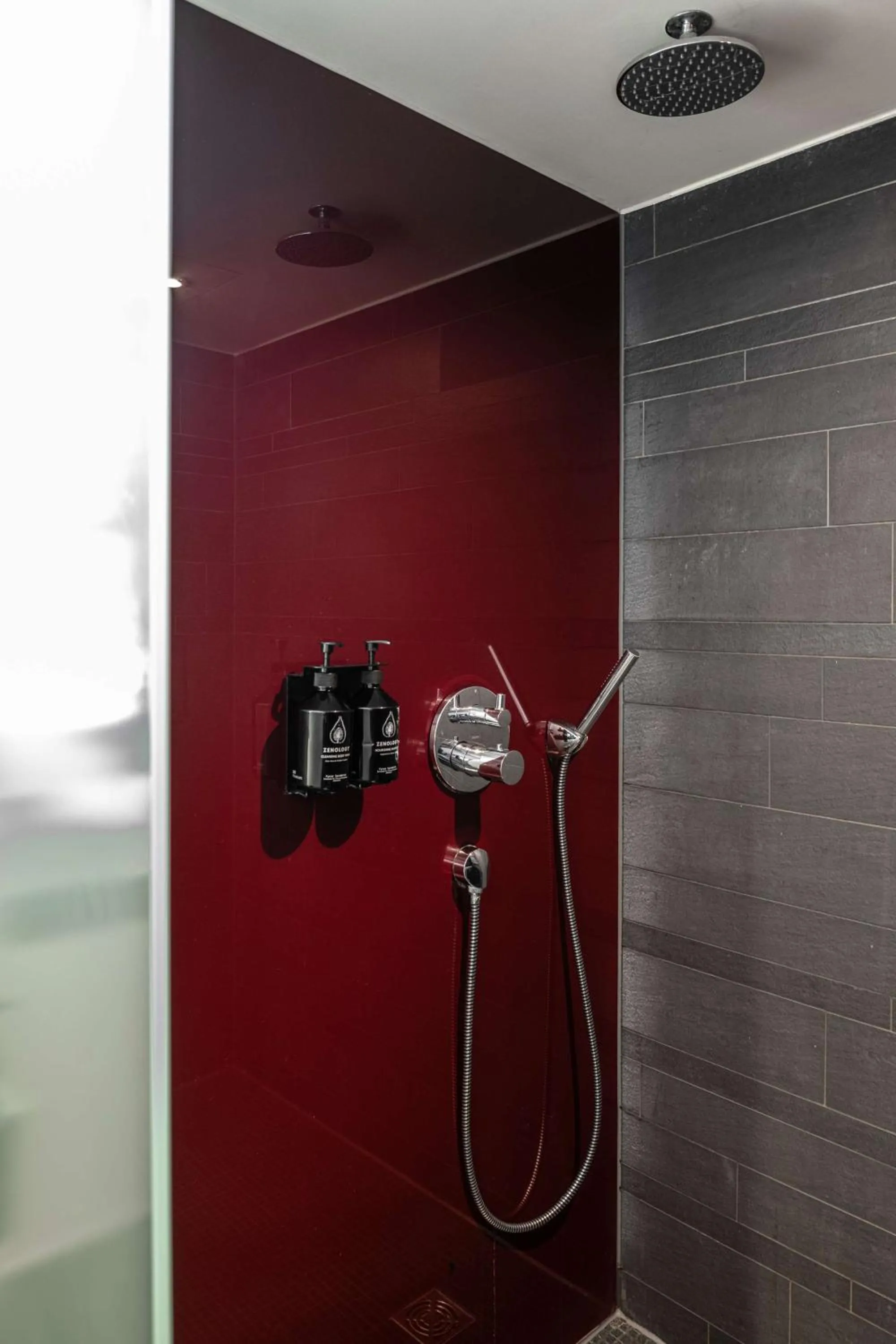 Bathroom in pentahotel Wiesbaden