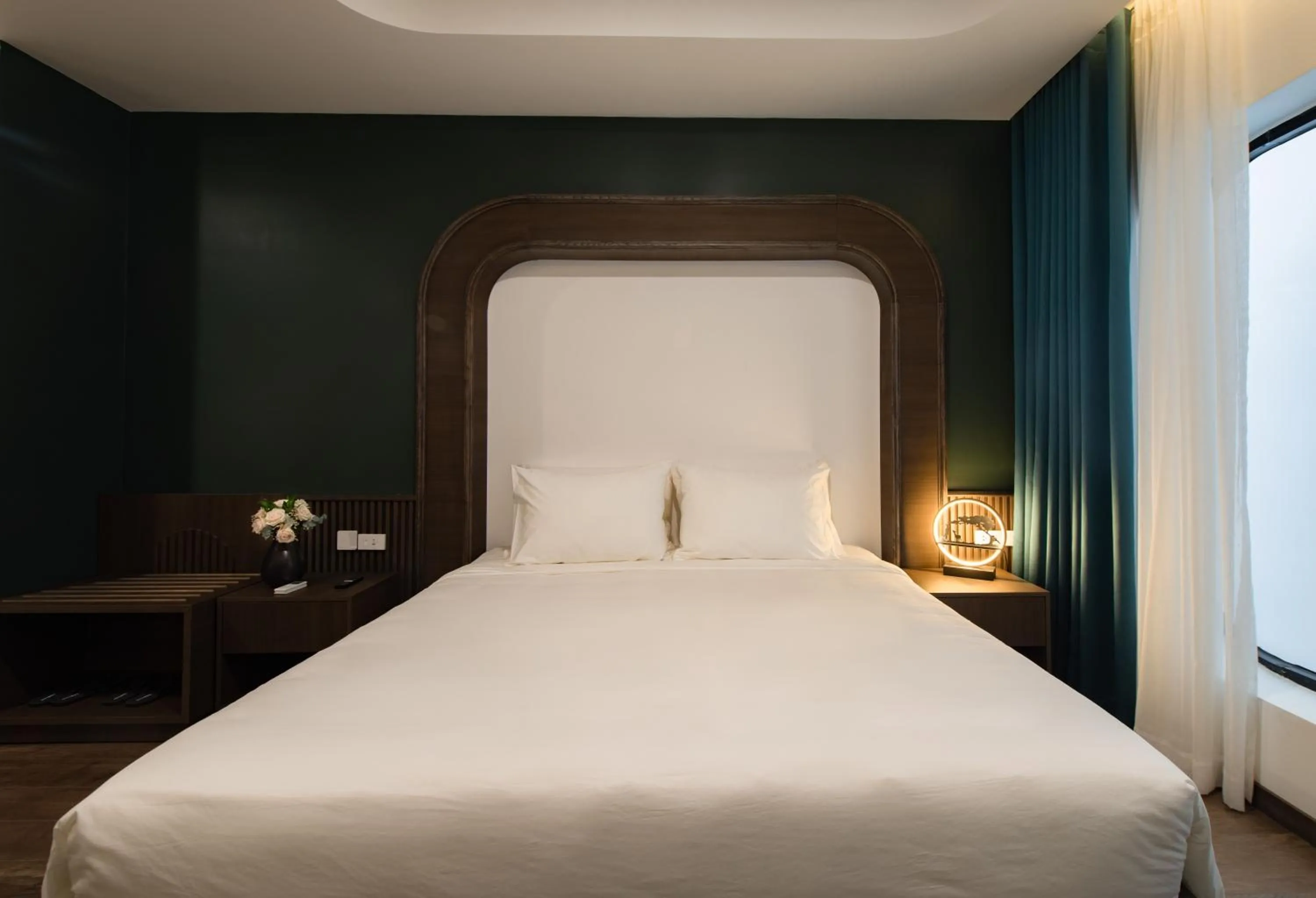 Photo of the whole room, Bed in Khách sạn gần biển Miami Tuy Hoà Phú Yên