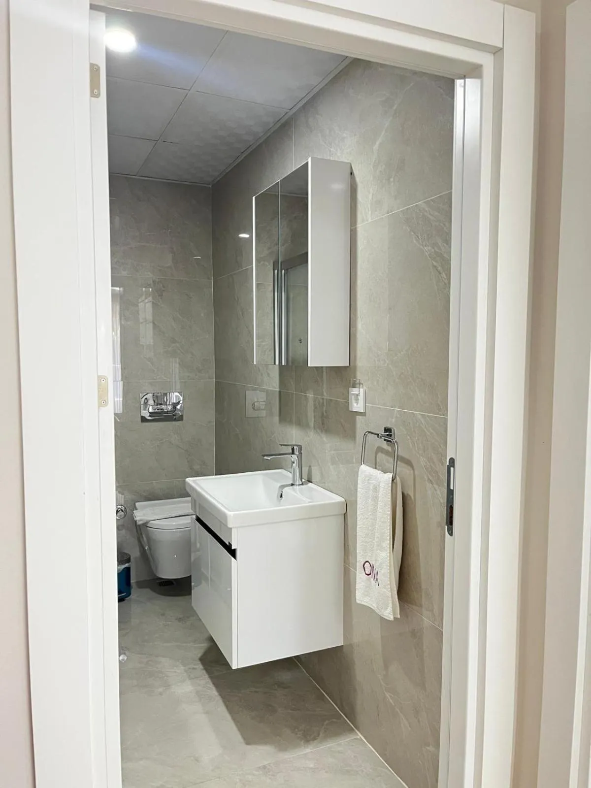 Bathroom in Onix Apart Hotel