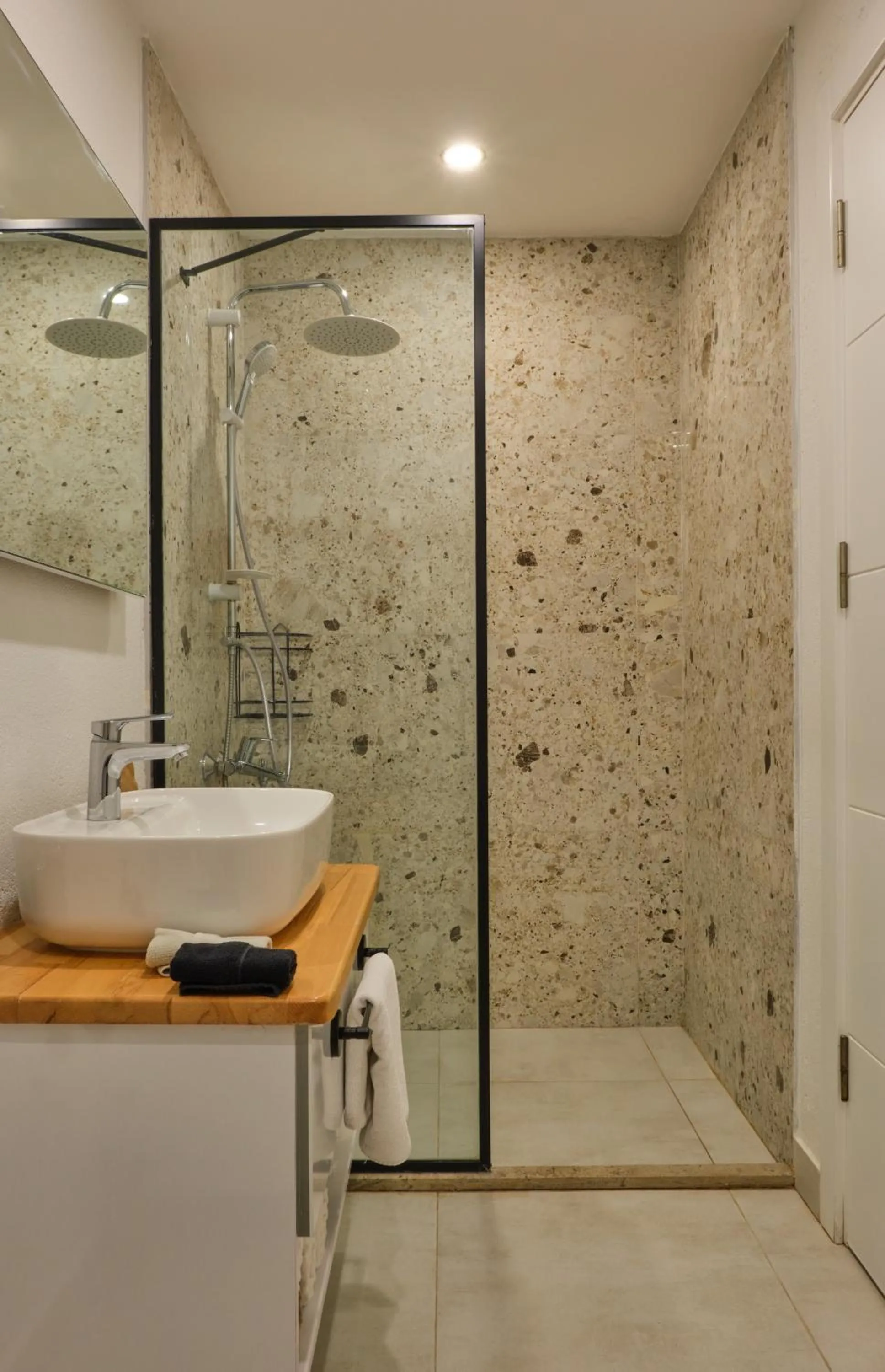 Shower, Bathroom in niXie Hotel & Beach - Adult Only