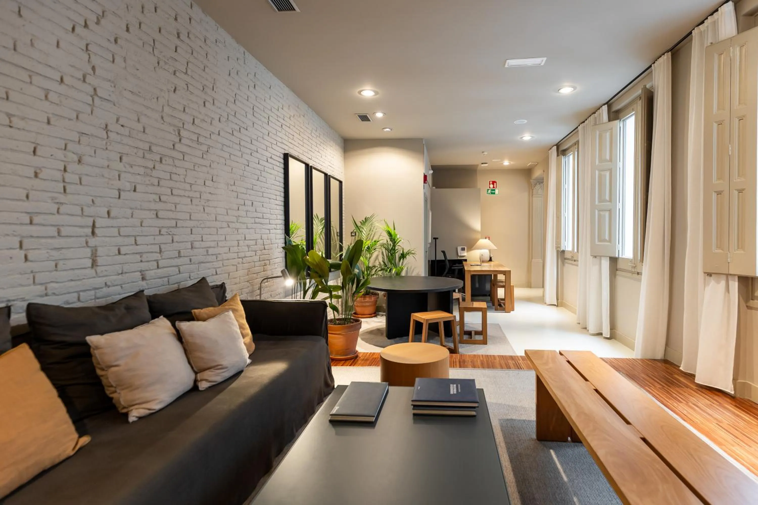 Seating area in Colectia Stays Pau Claris