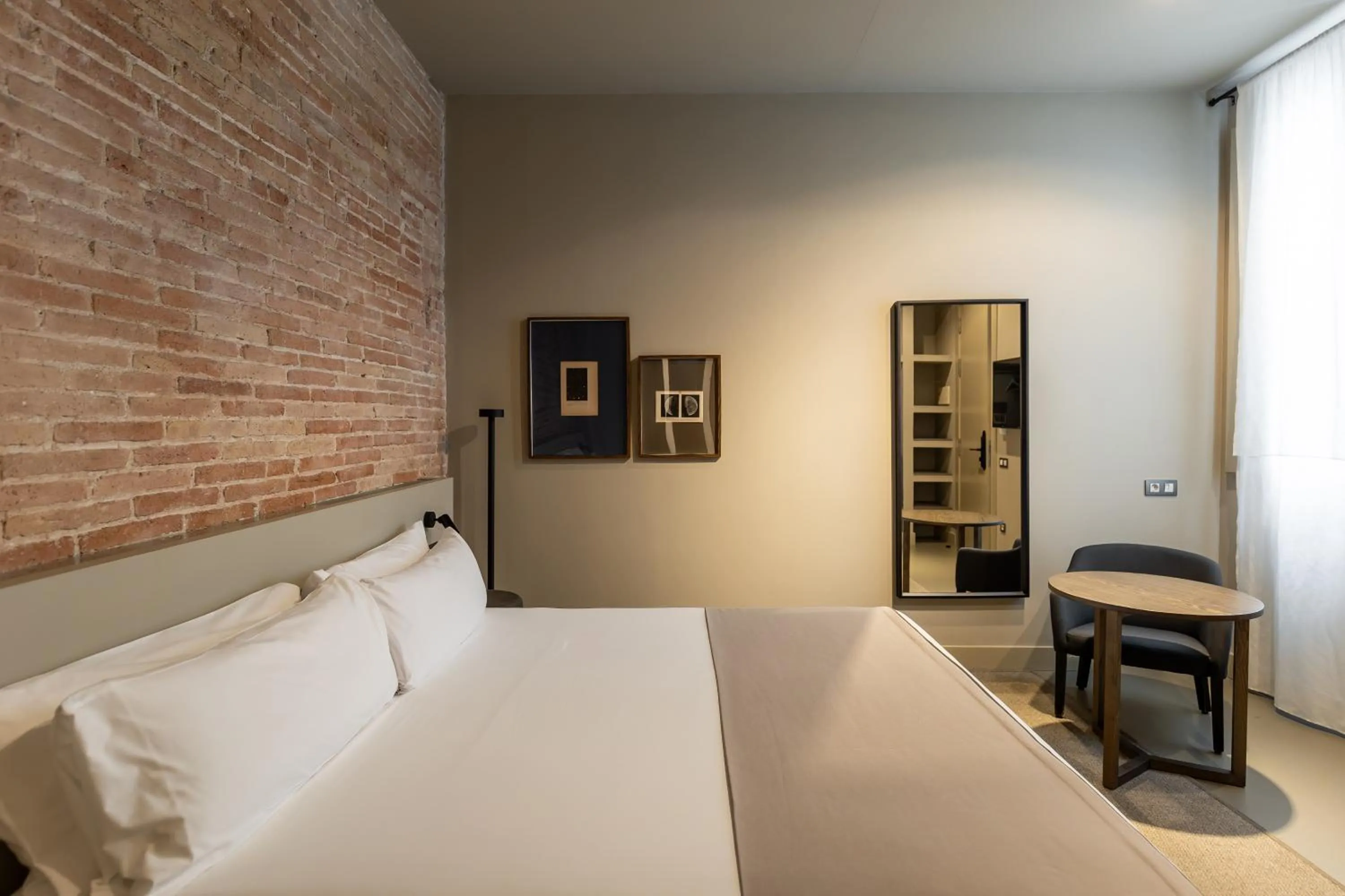 Bedroom, Bed in Colectia Stays Pau Claris