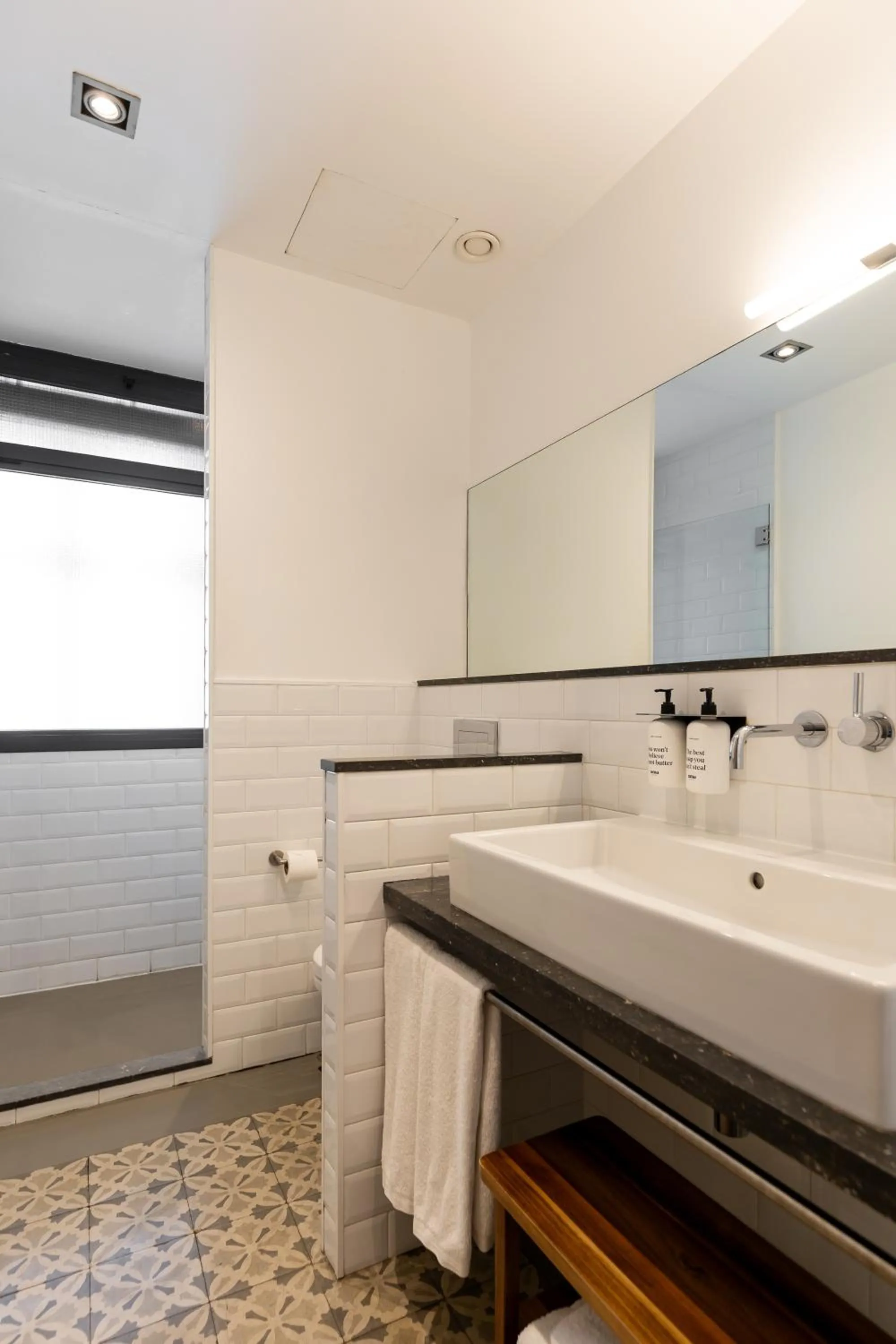 Bathroom in Colectia Stays Pau Claris