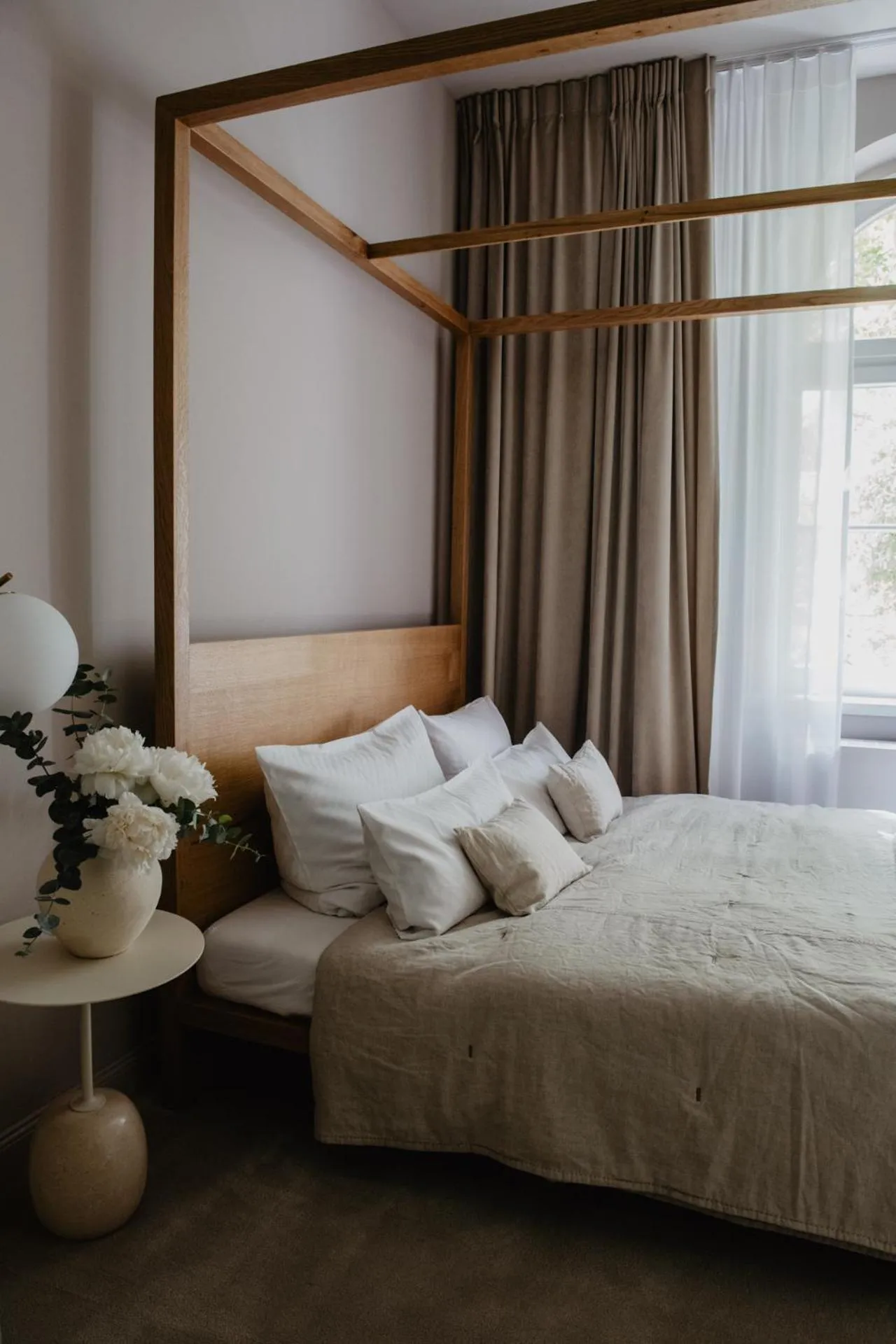 Bed in Hotel Schloss Teutschenthal