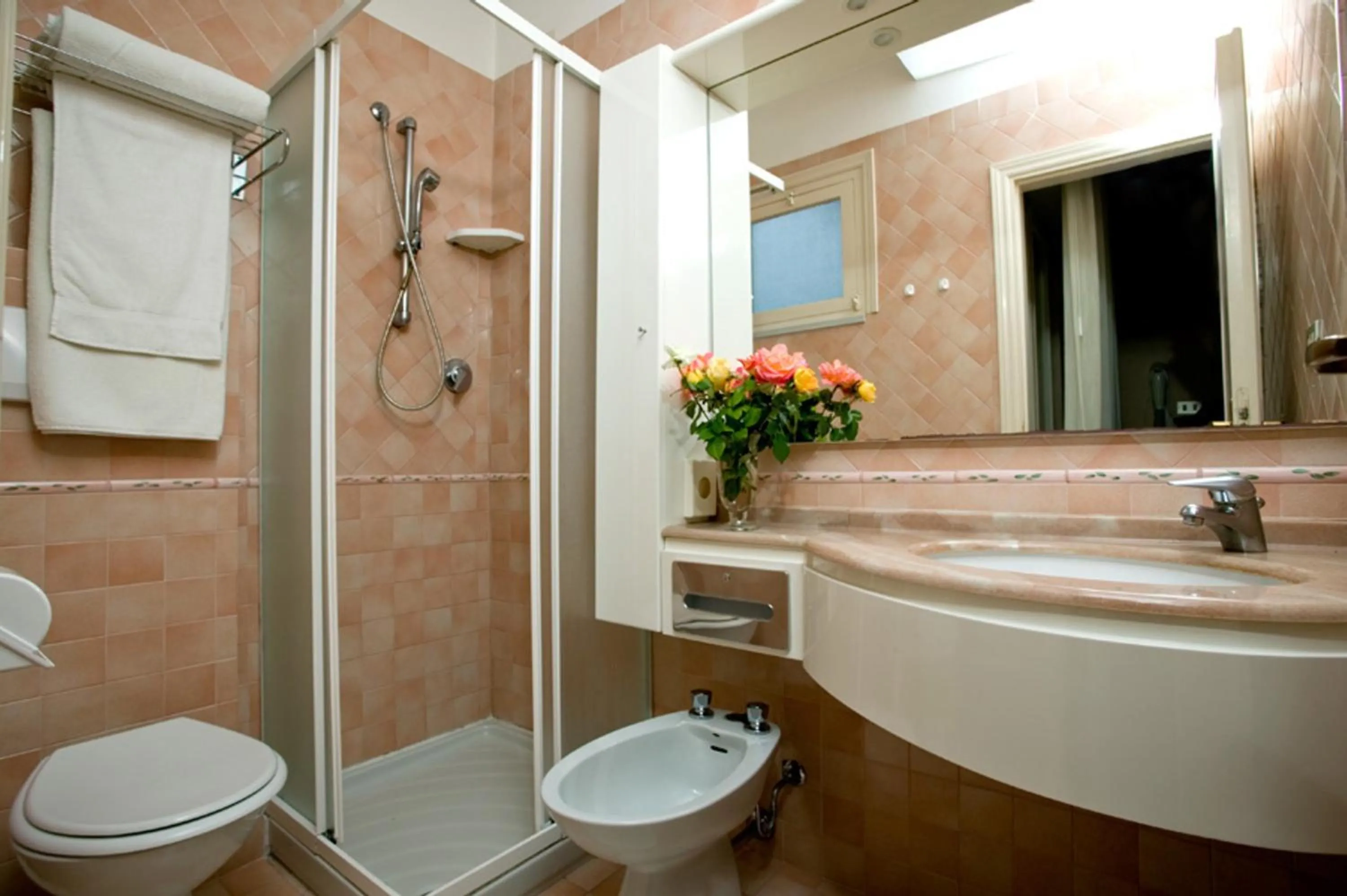 Bathroom in Hotel Ida