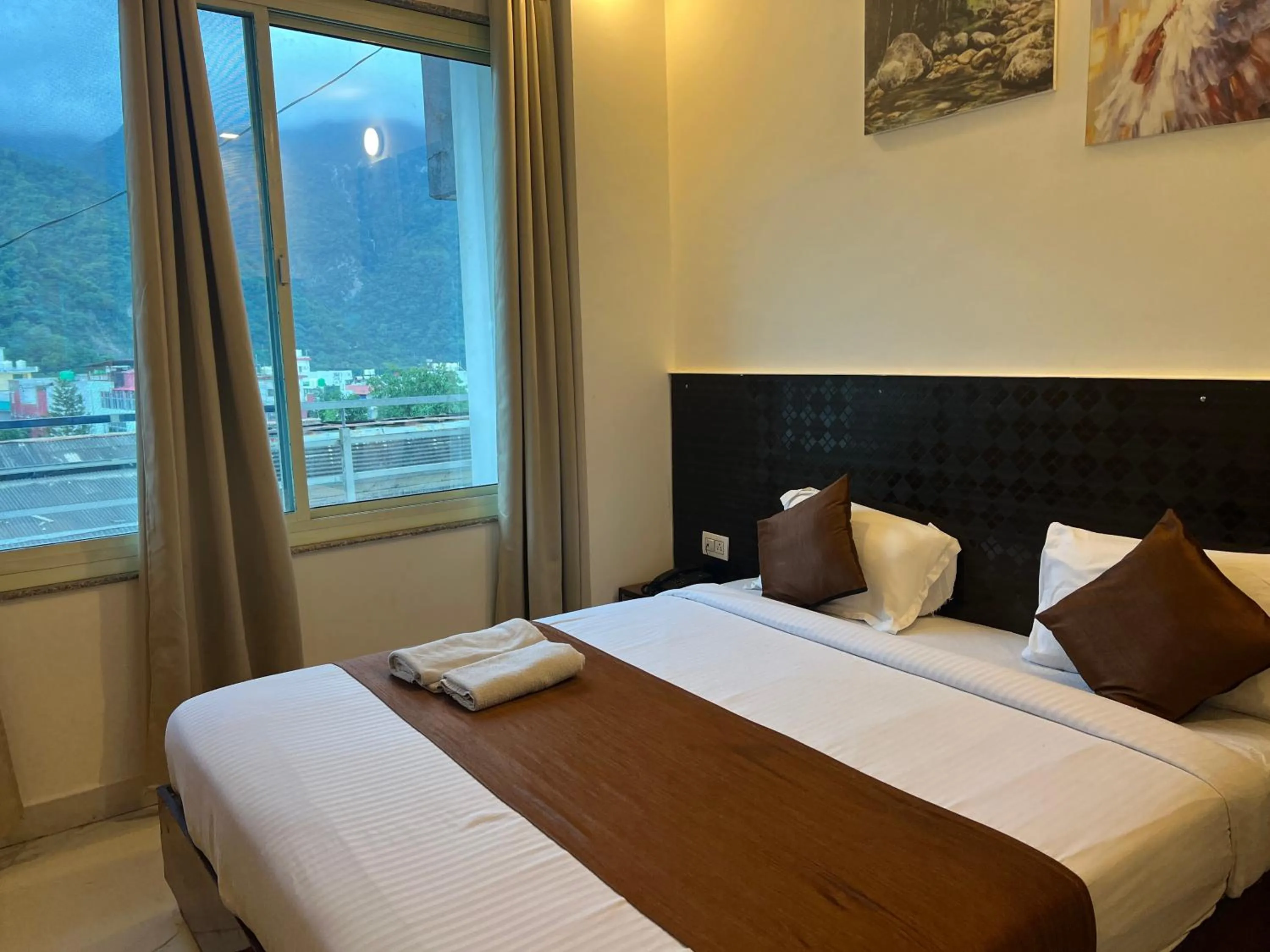 Bed in The Royal Galaxy