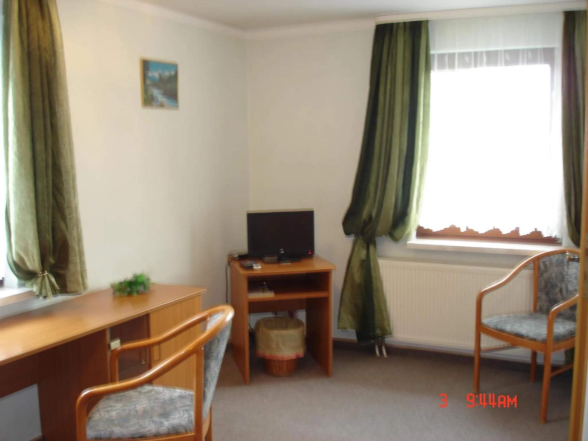 Photo of the whole room in Pension zum Schwanenteich