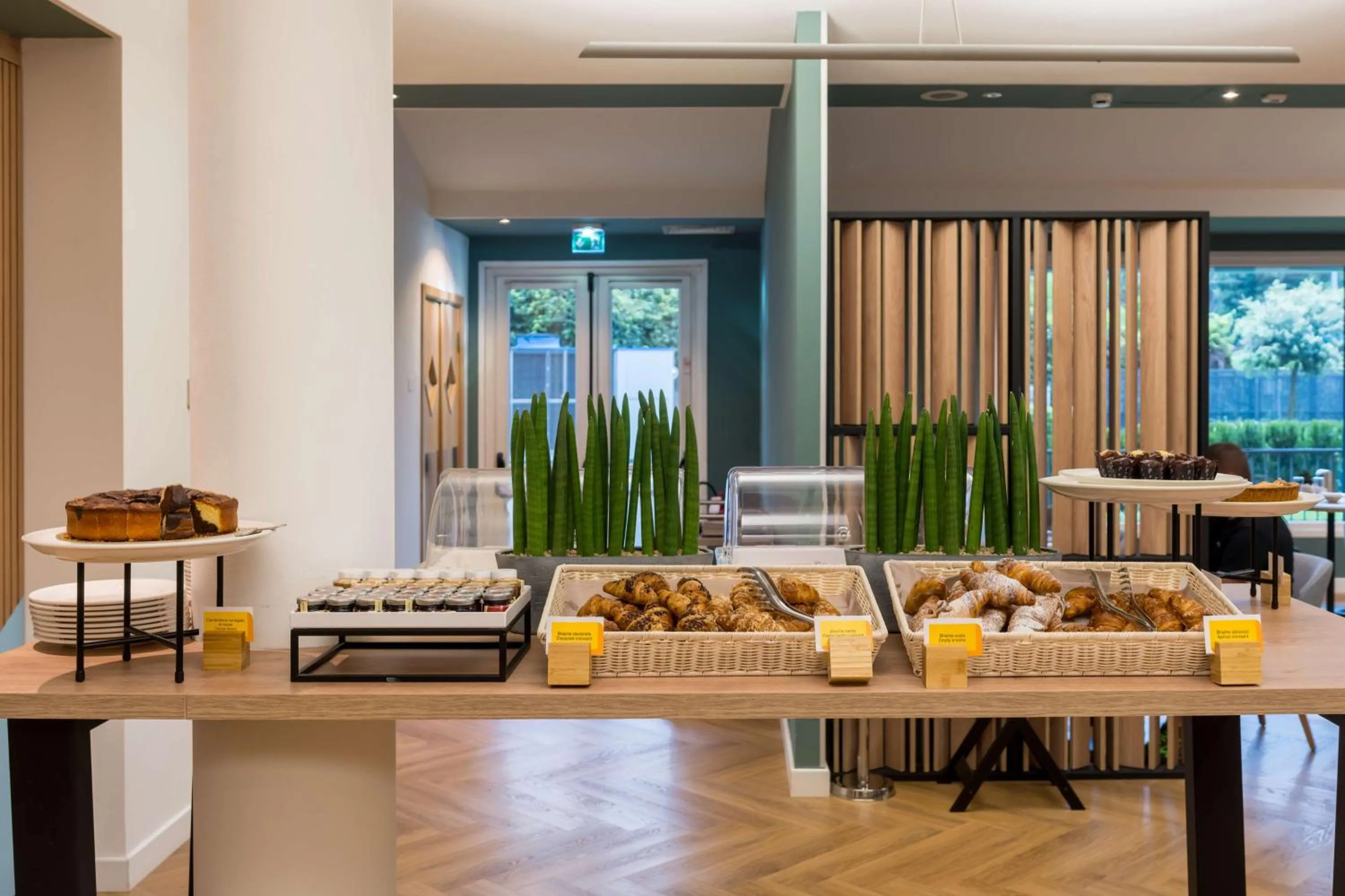 Restaurant/places to eat in Hilton Garden Inn Milan Malpensa