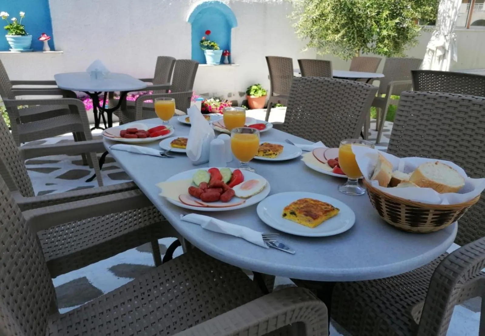 Food, Restaurant/Places to Eat in PIERIA MARE