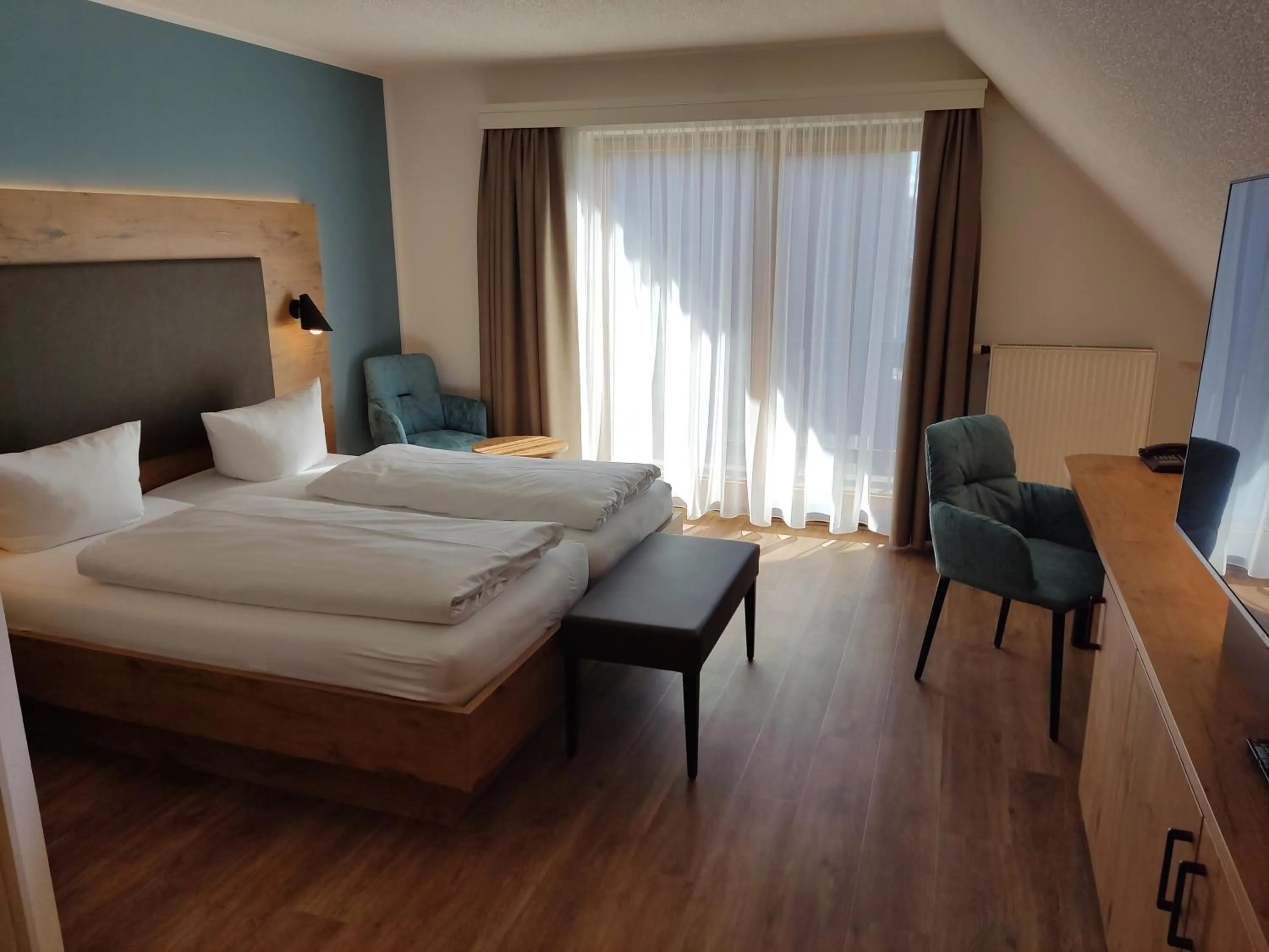 Photo of the whole room, Bed in Hotel Waldhorn